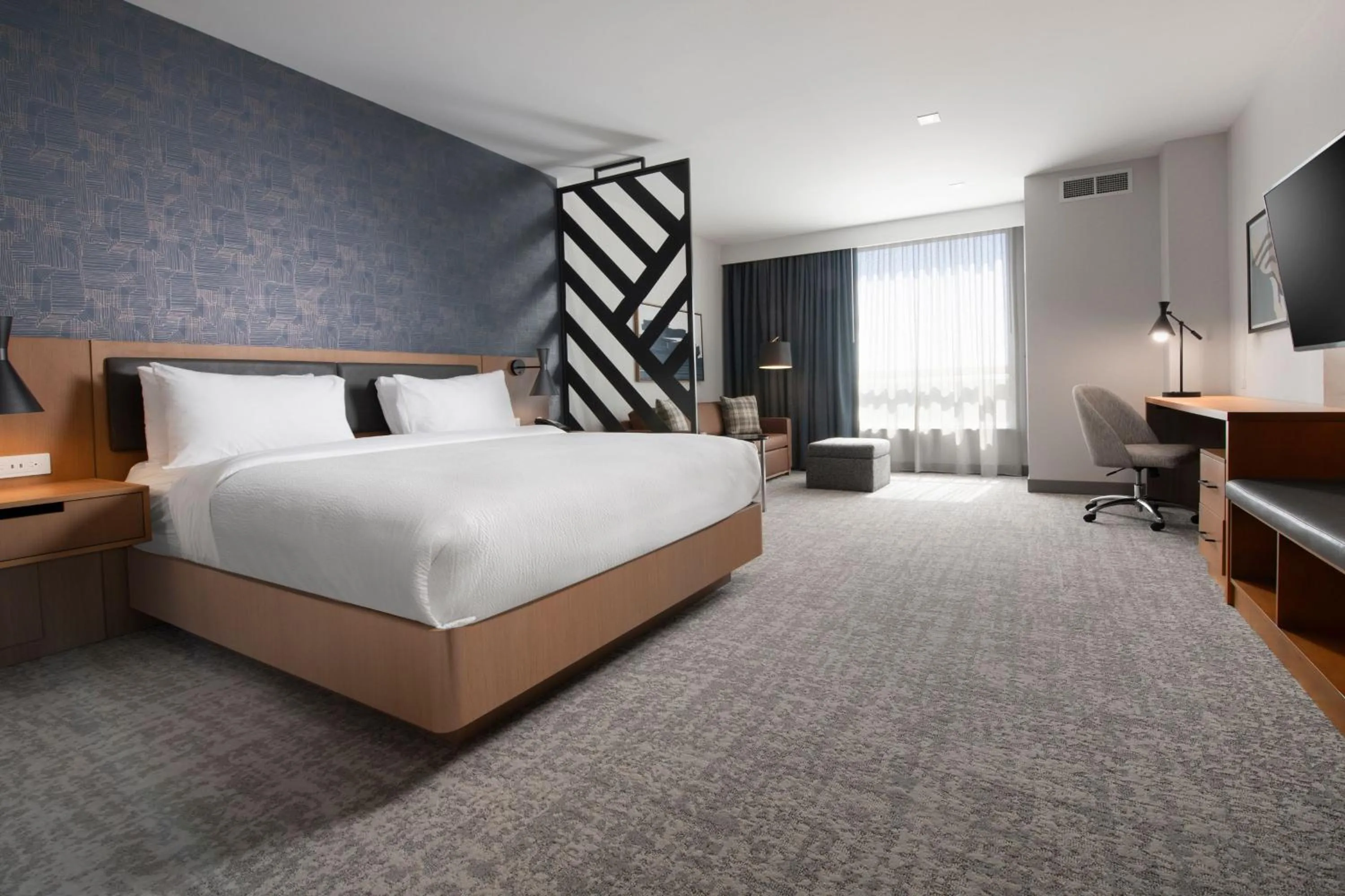 Photo of the whole room, Bed in Residence Inn by Marriott St Louis Clayton