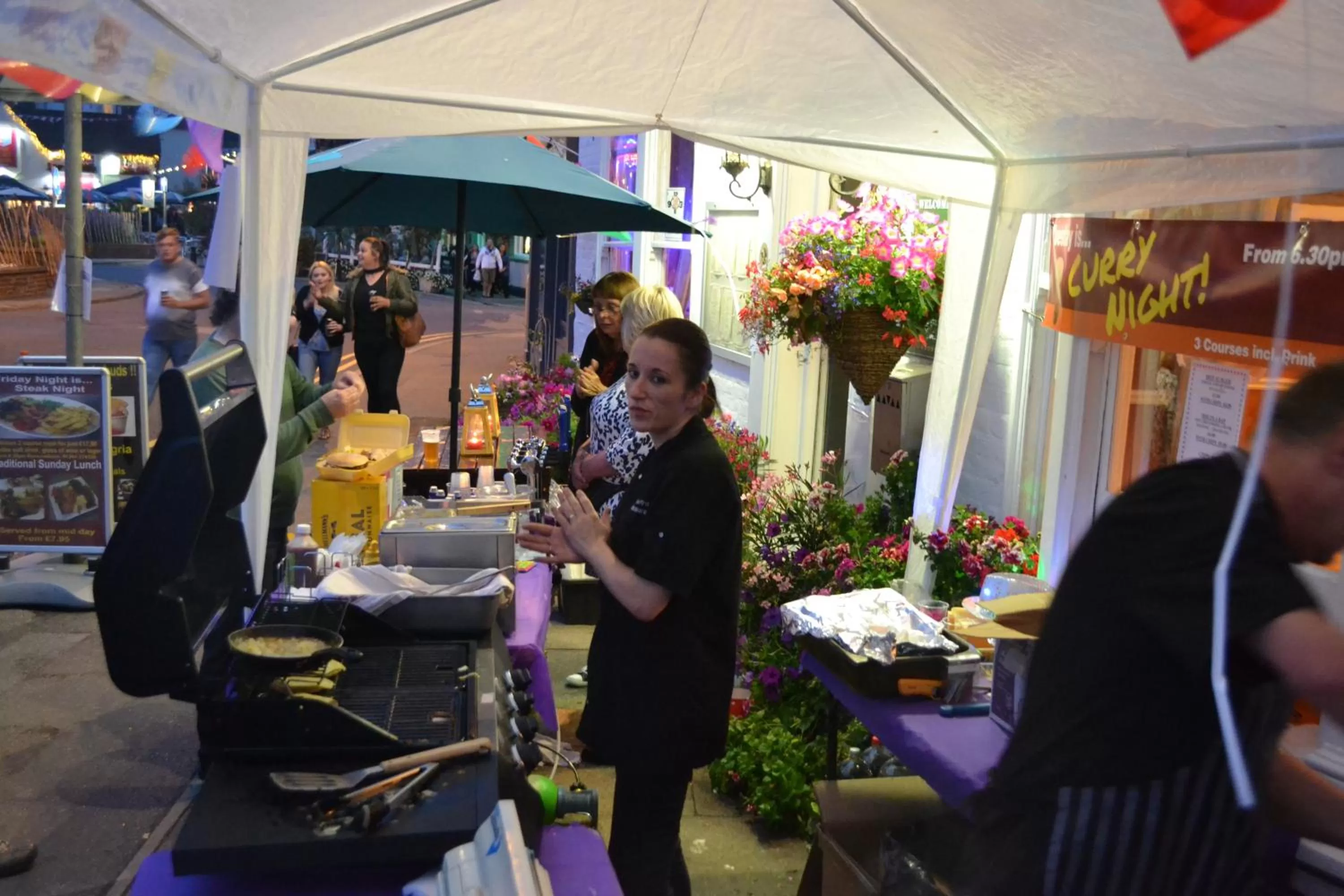 Food and drinks in Waterfront Hotel