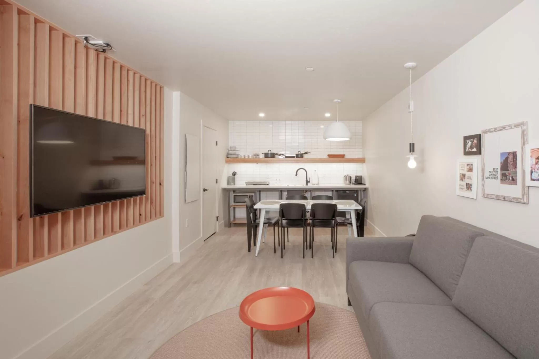 Best Friends Roadhouse and Mercantile