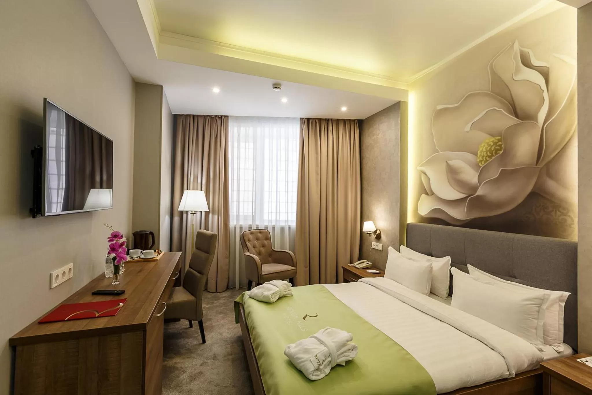 Bed in Renion Hills Hotel