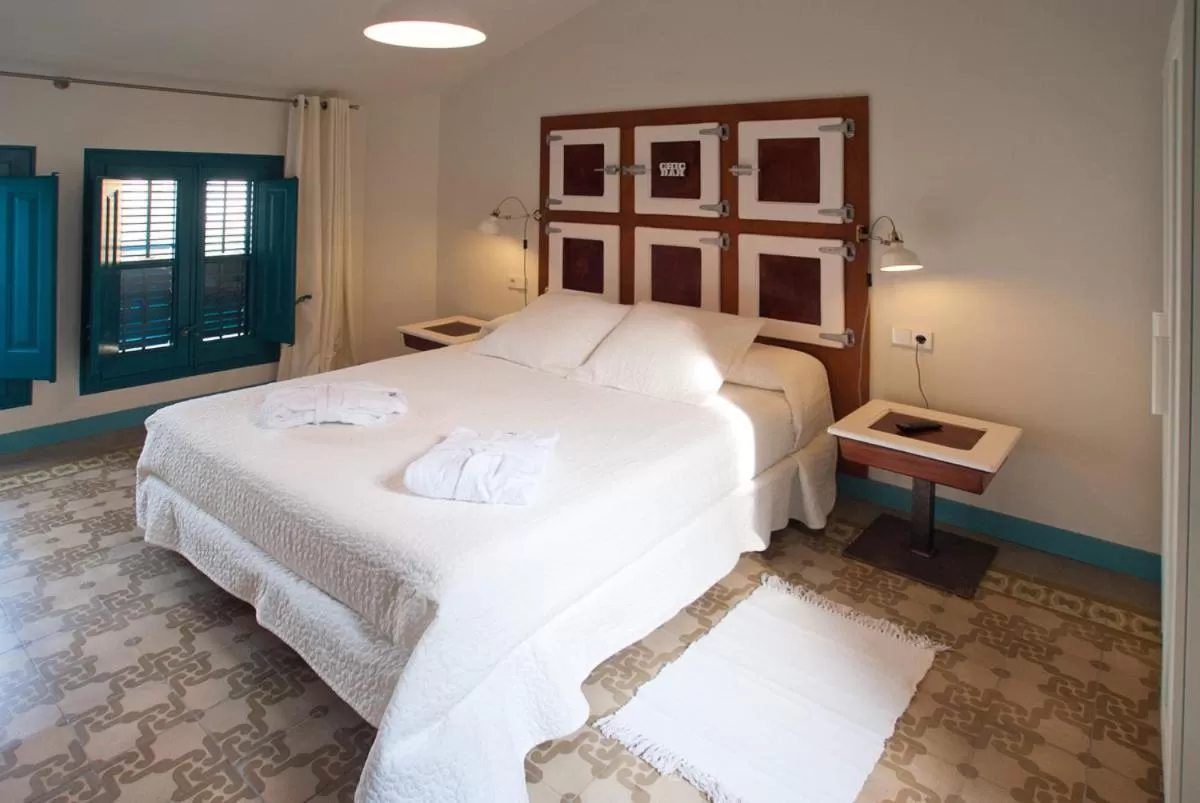 Bed in Hotel Hostal Chic