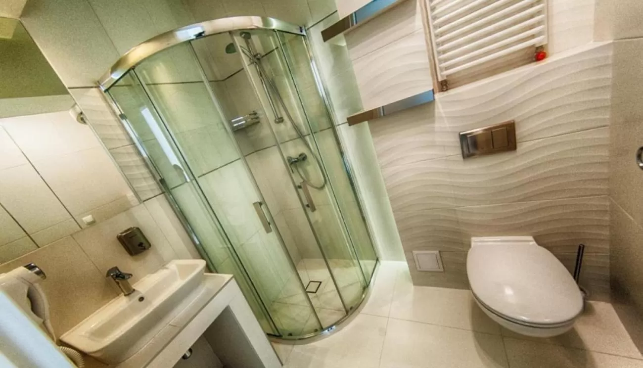 Bathroom in Lawendowy Zdrój Medycyna i SPA