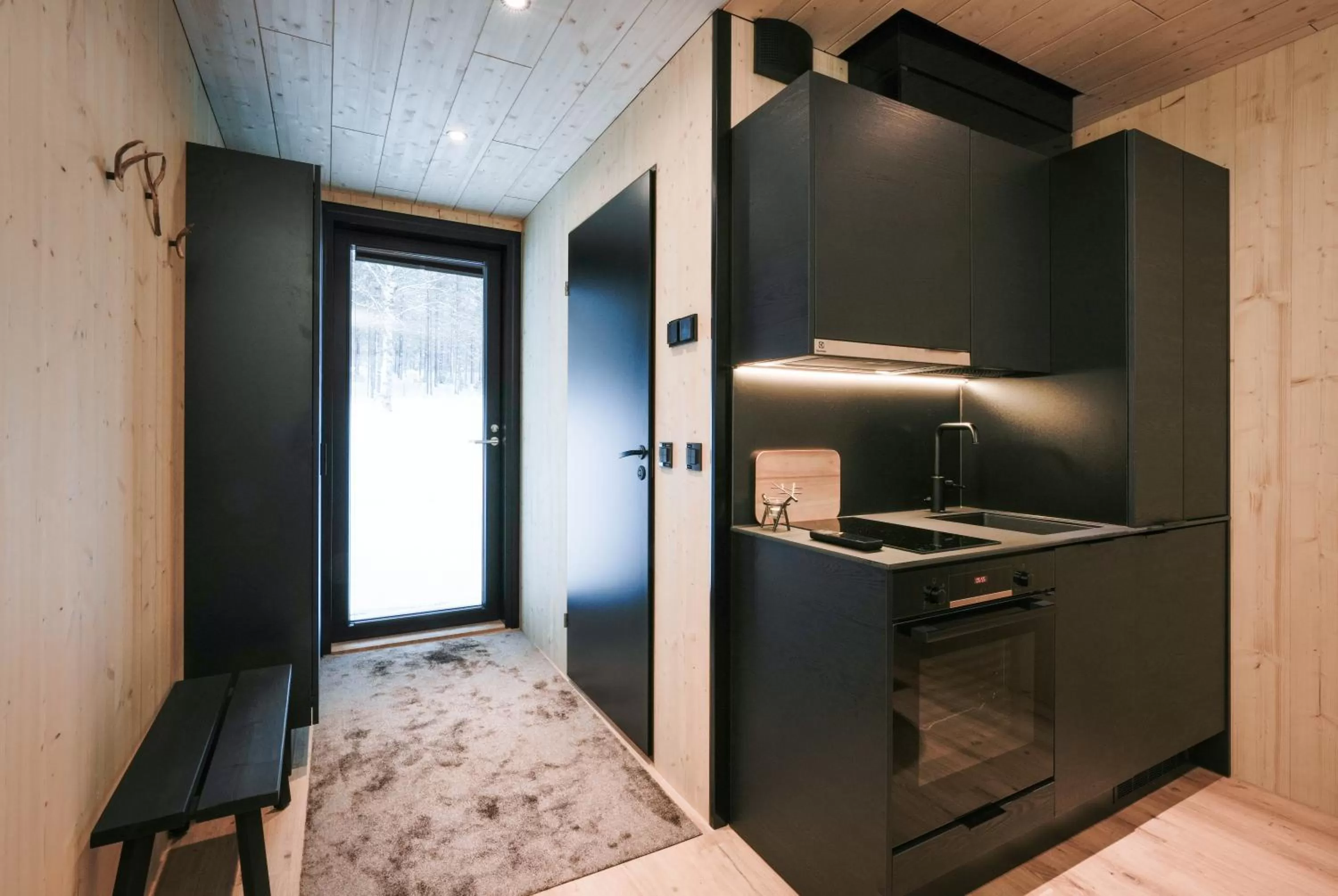 Kitchen or kitchenette in Kuuru Lakeside