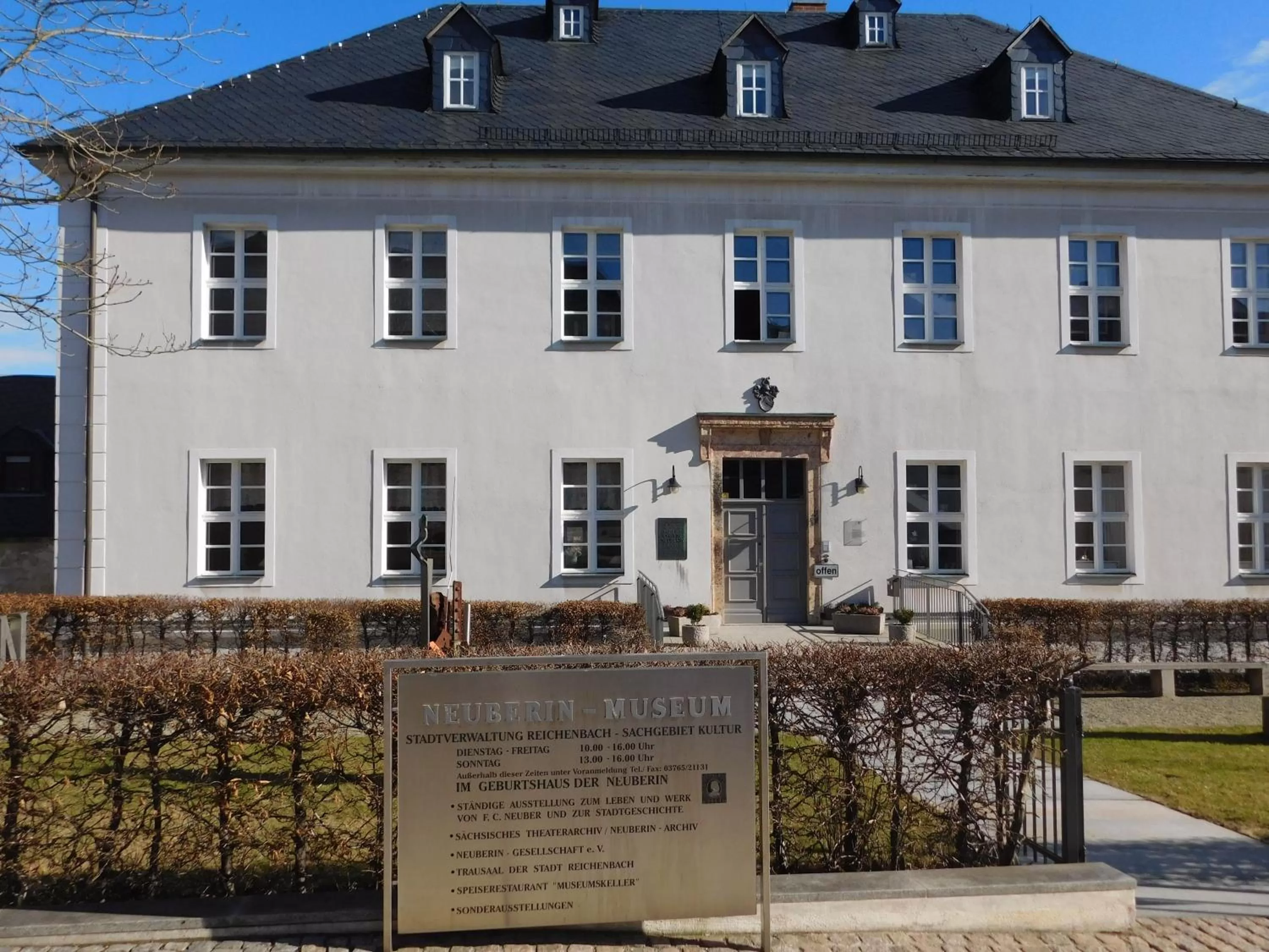 Area and facilities in Villa & Hotel Am Park