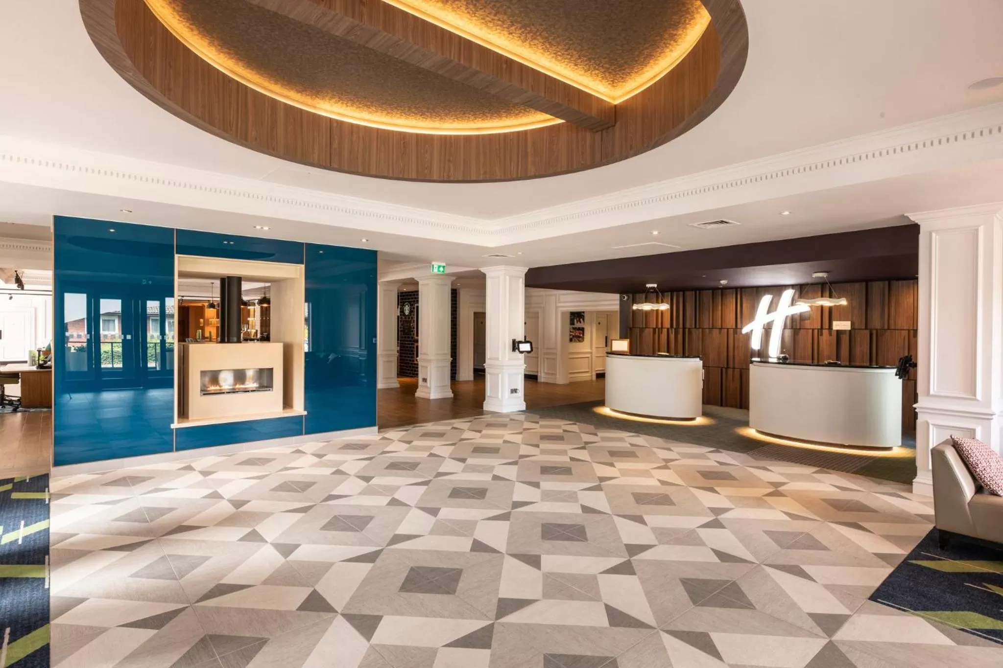 Property building in Holiday Inn Guildford by IHG
