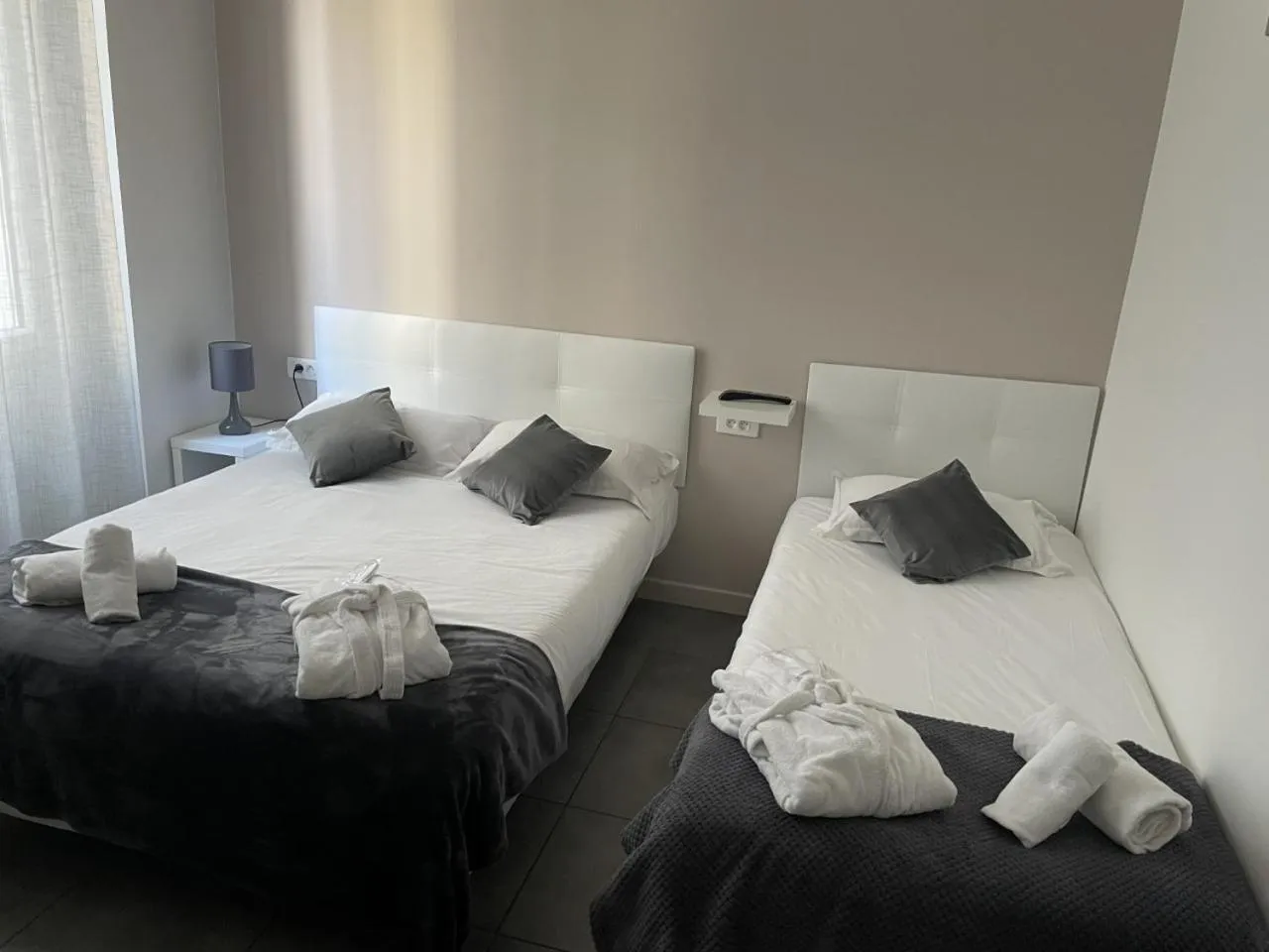 Bedroom, Bed in Hôtel Anna Livia