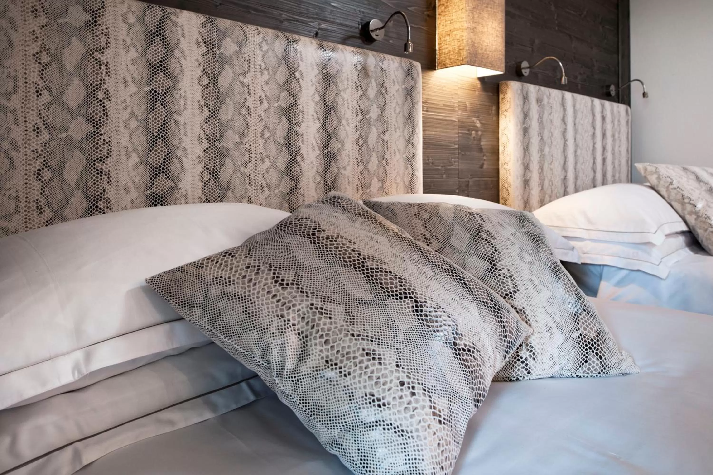 Decorative detail, Room Photo in Morosani Fiftyone - the room only Hotel