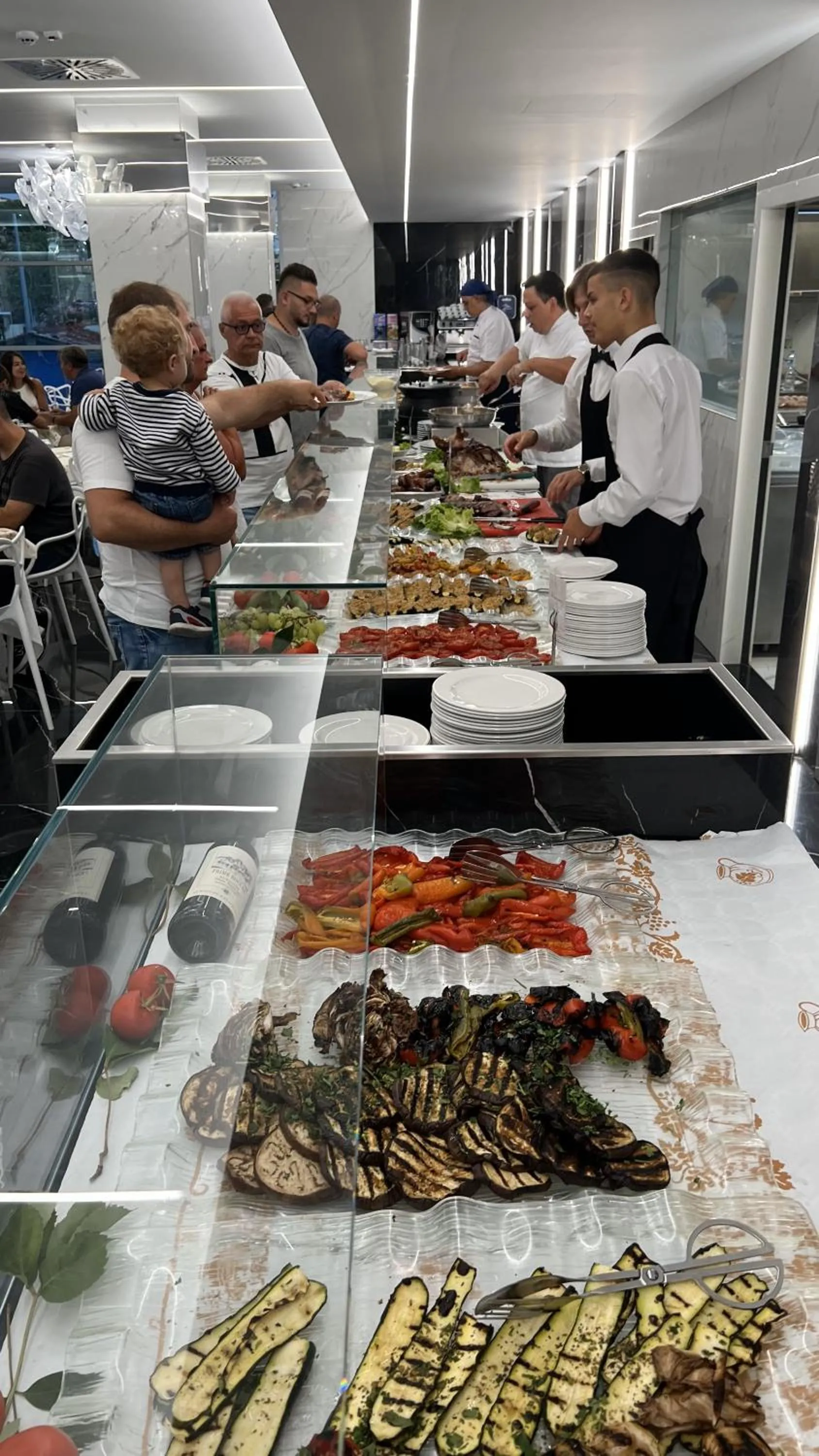 Dining area in Hotel Due Mari & SPA