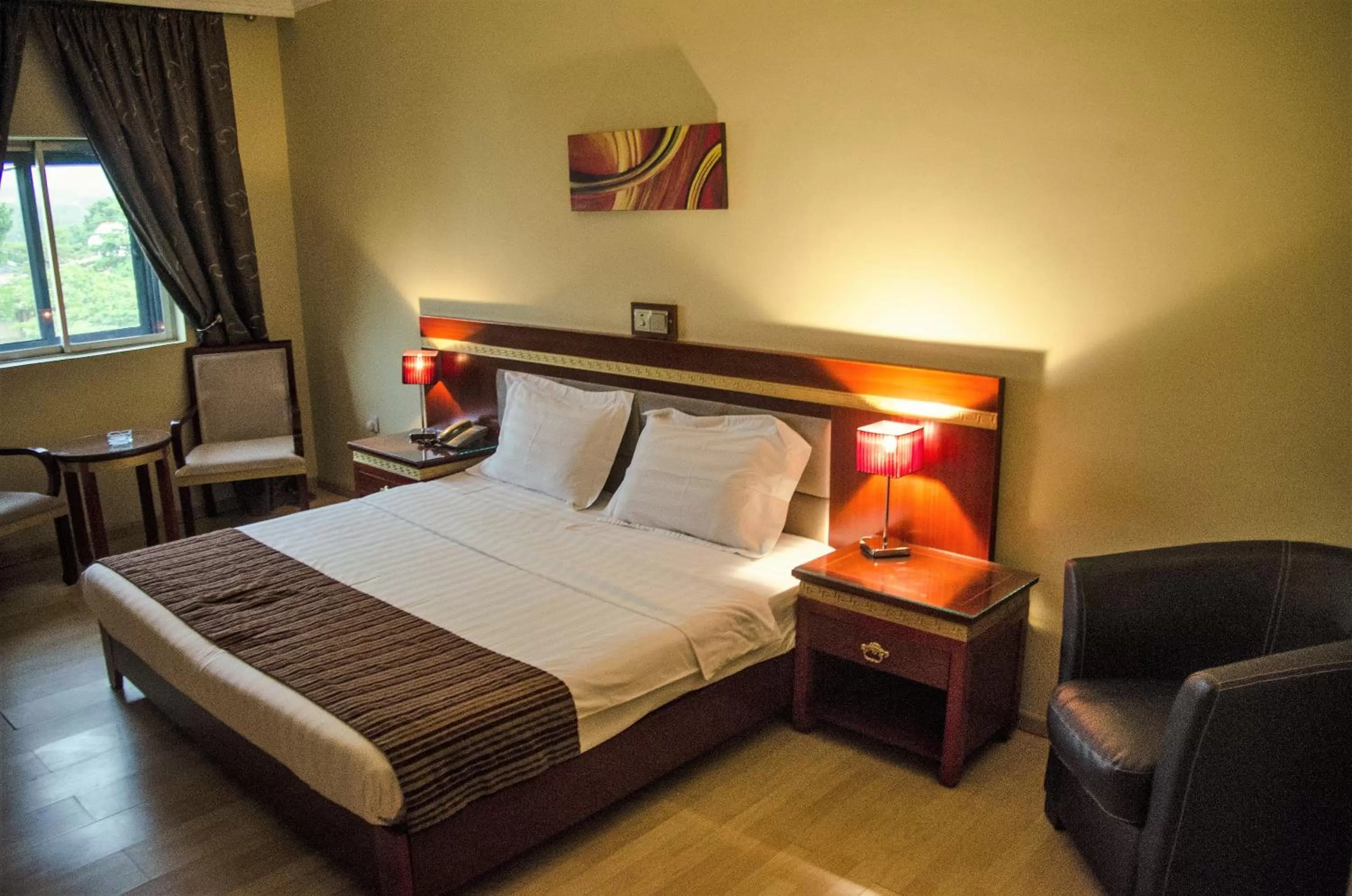 TV and multimedia, Bed in Hotel Rosebud