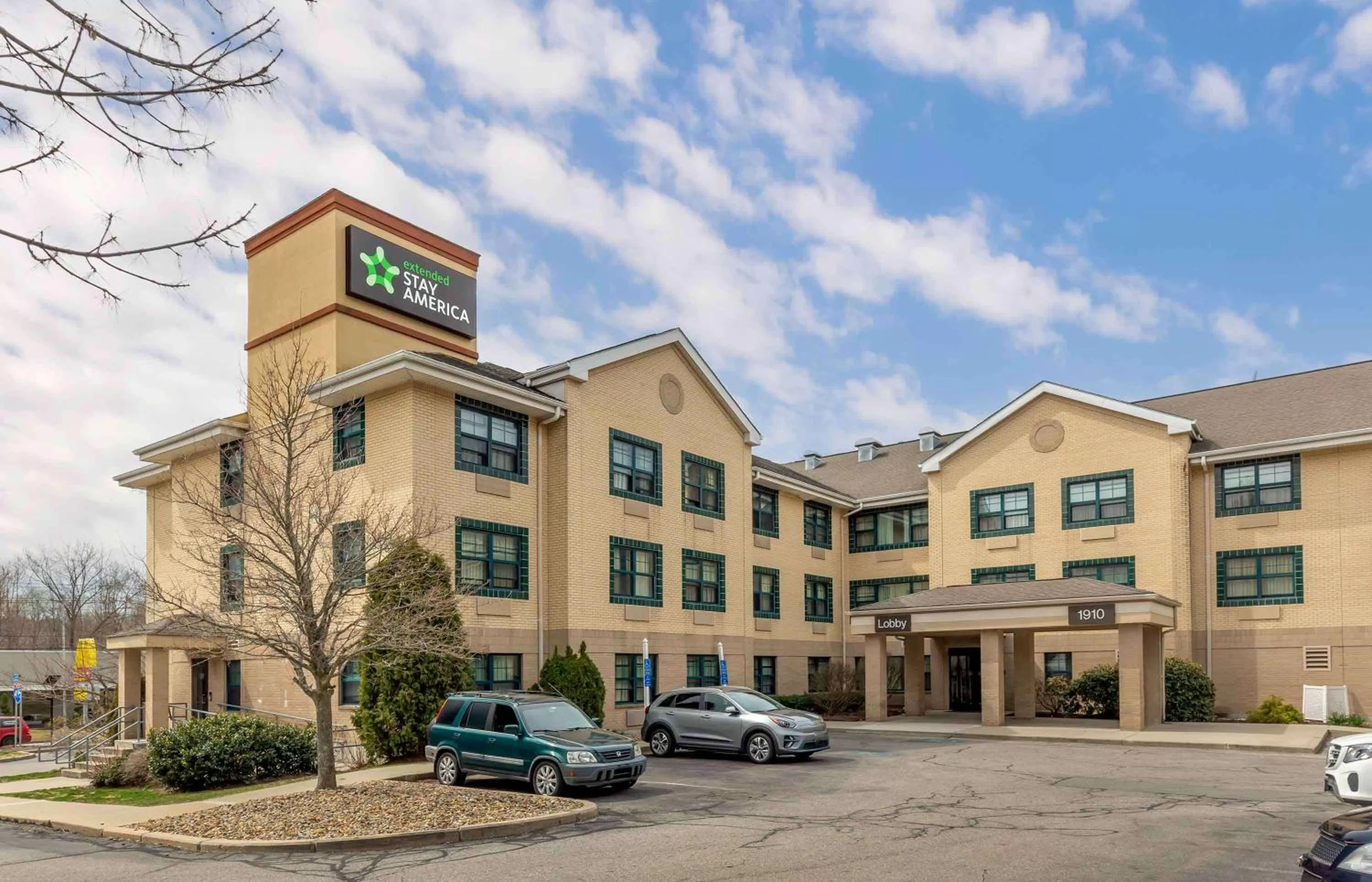 Property building in Extended Stay America Suites - Boston - Tewksbury