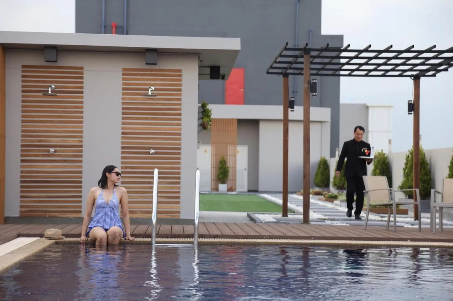 Day in Miracle Suvarnabhumi Airport