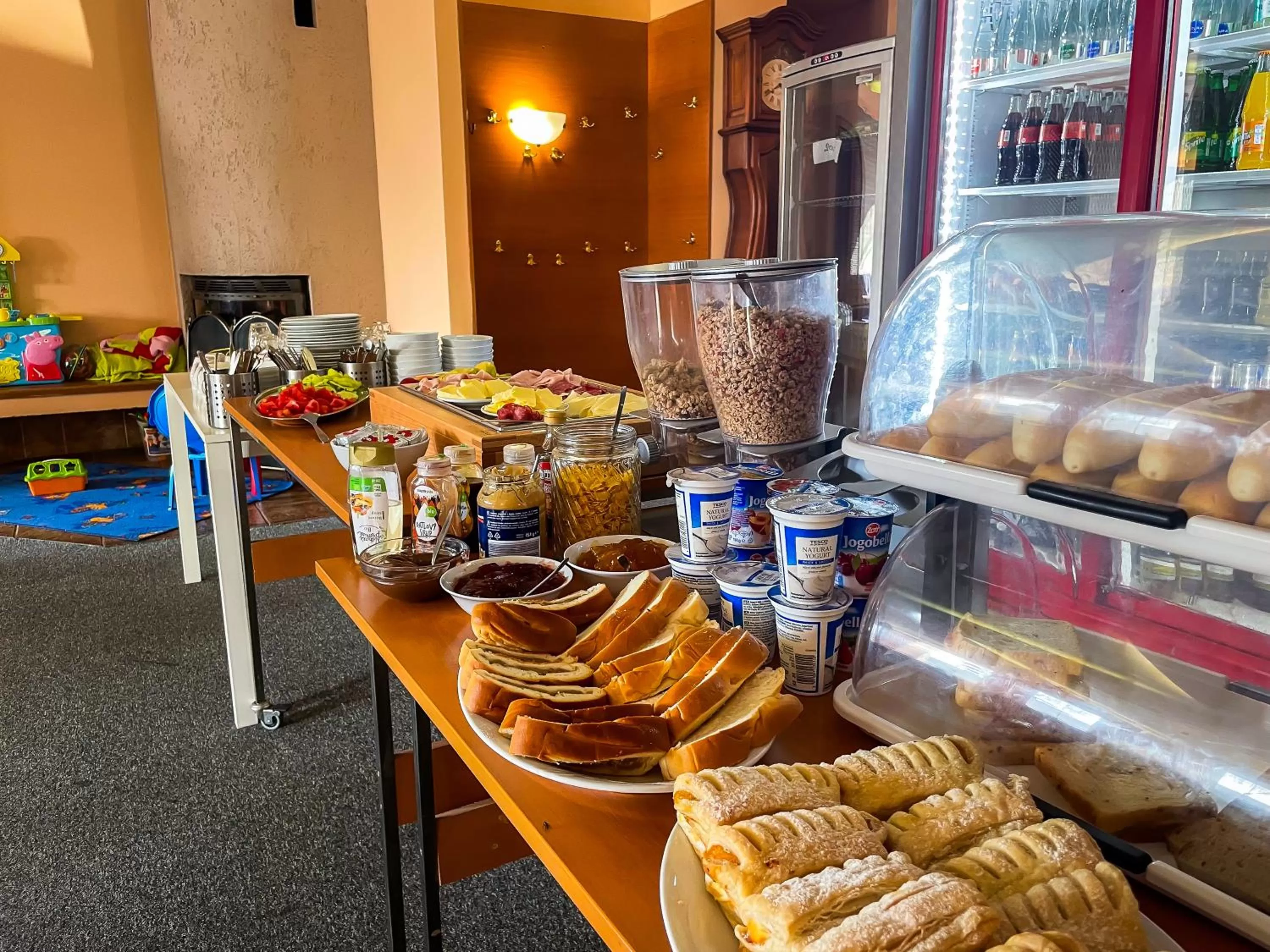 Breakfast in Hotel Aldo