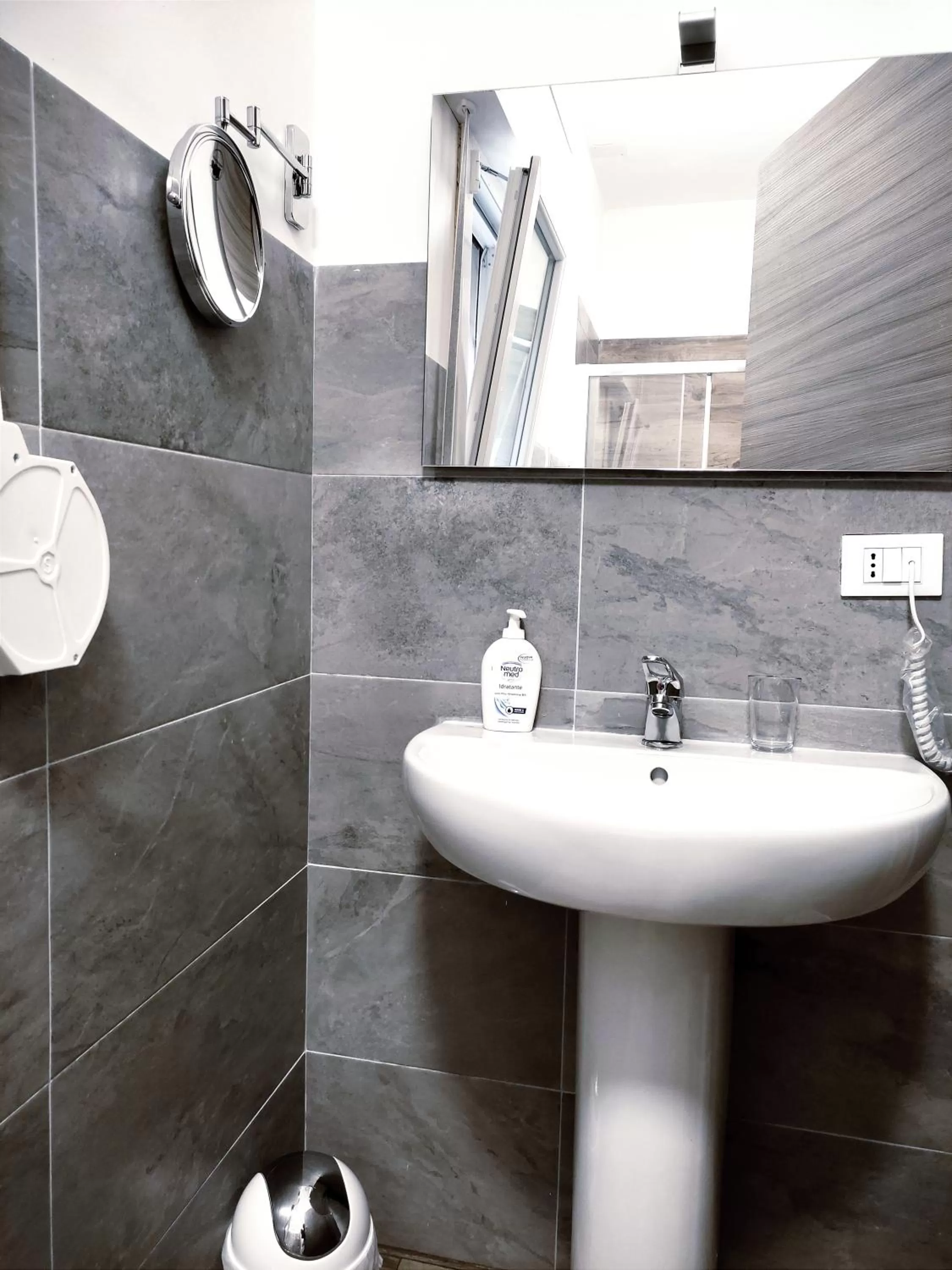 Bathroom in Hotel Venice Tour