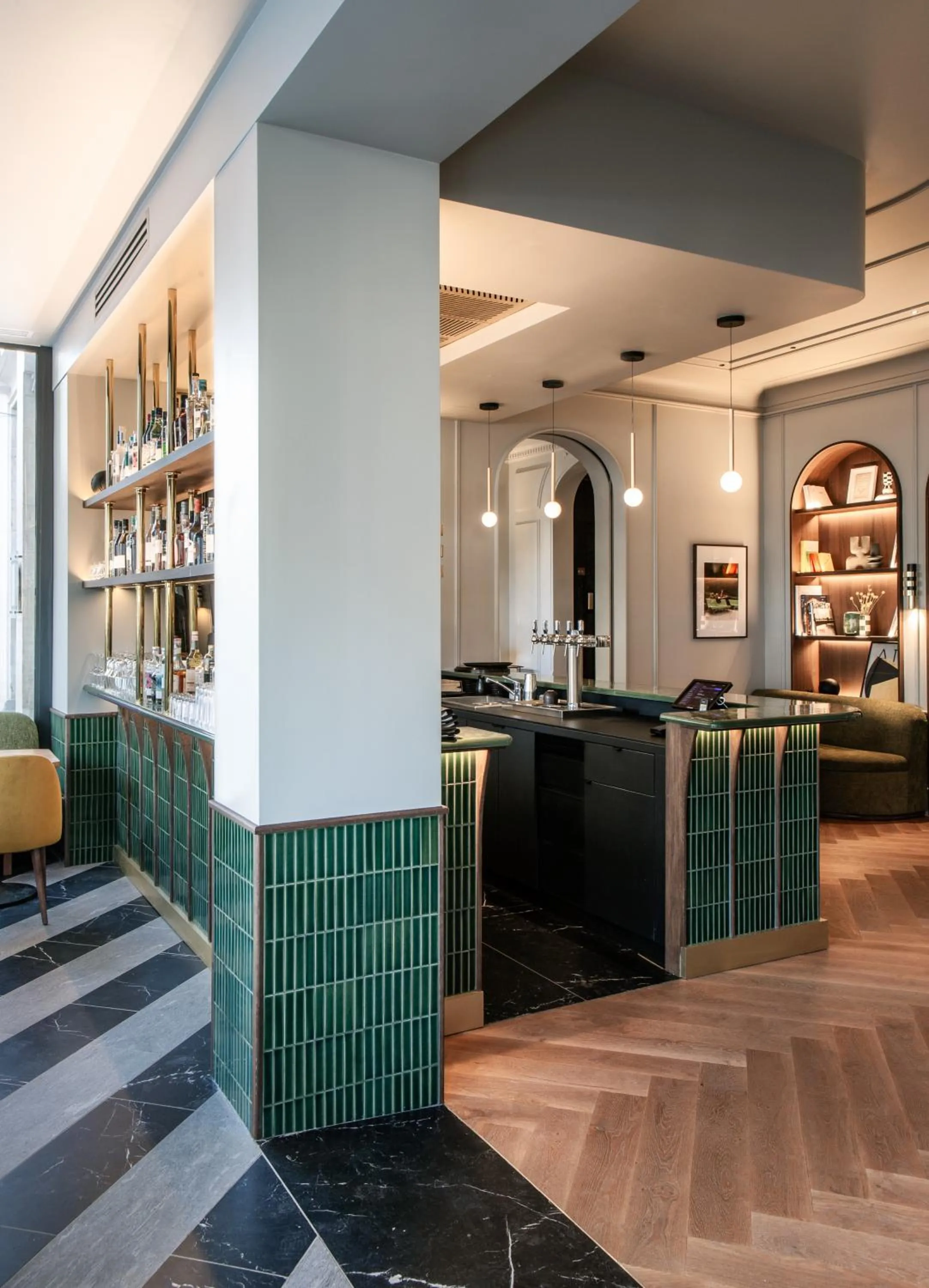 Restaurant/places to eat in Hotel Flanelles Paris