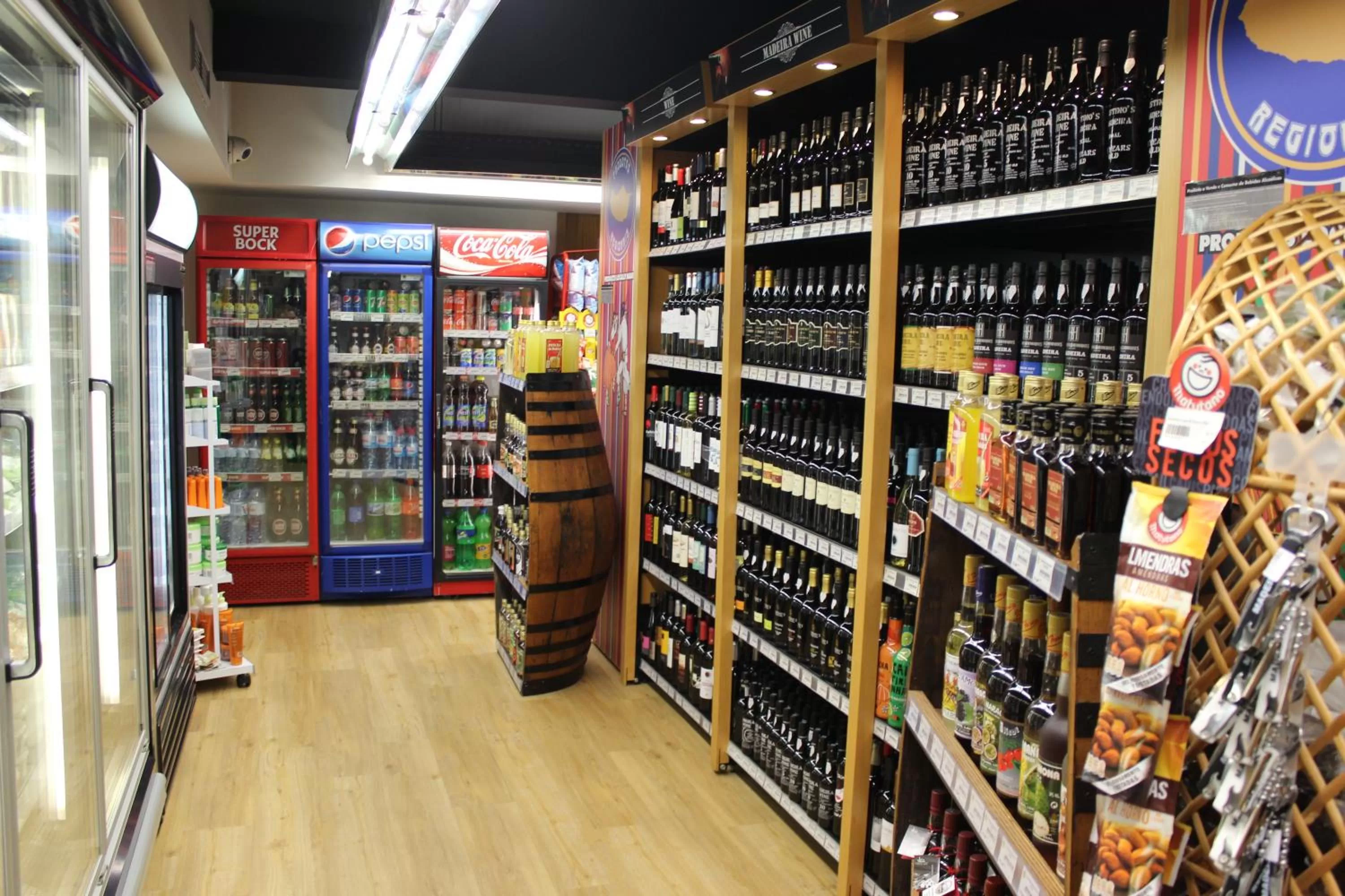 Food and drinks in Apartamentos Turisticos Paraiso