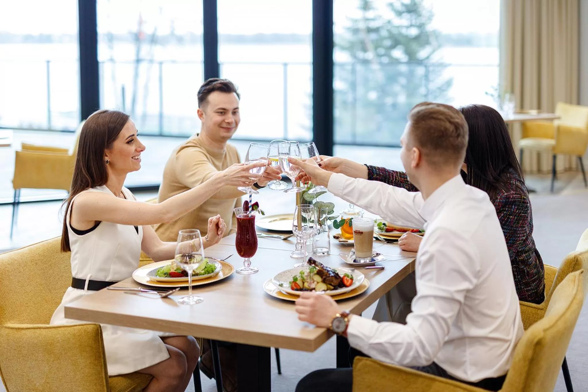 Banquet/Function facilities in Hotel Robert's Port