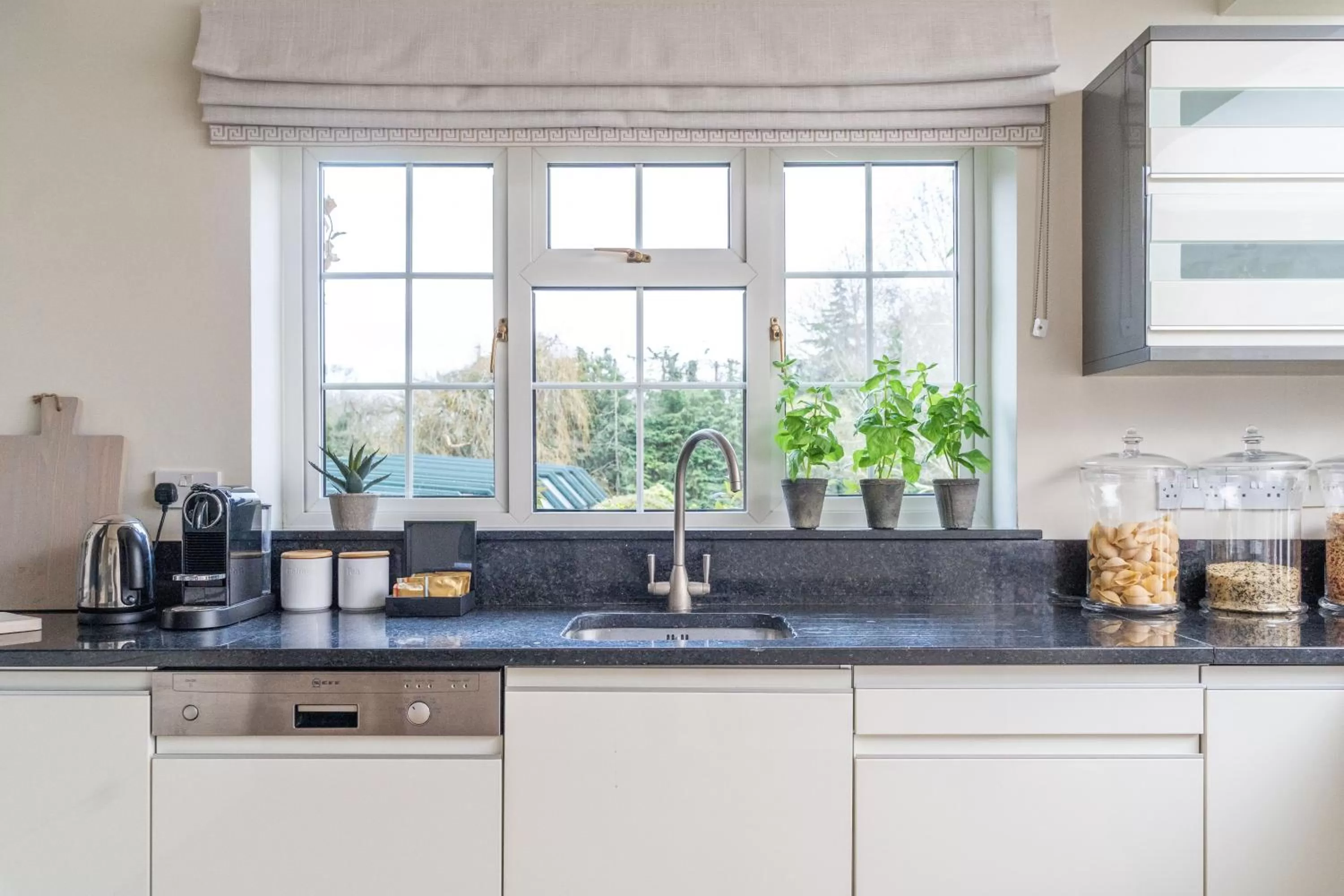 Coffee/tea facilities in Monkey Island Estate - Small Luxury Hotels of the World