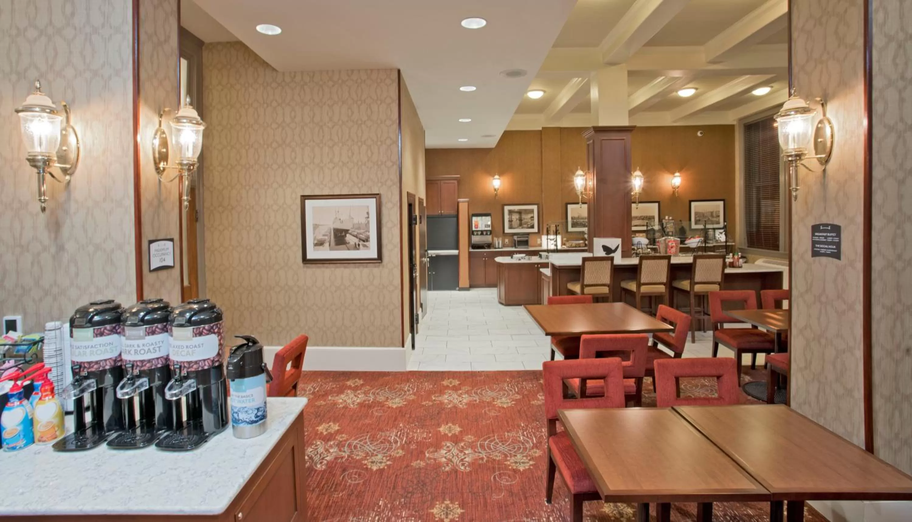 Restaurant/places to eat in Staybridge Suites Baltimore - Inner Harbor by IHG