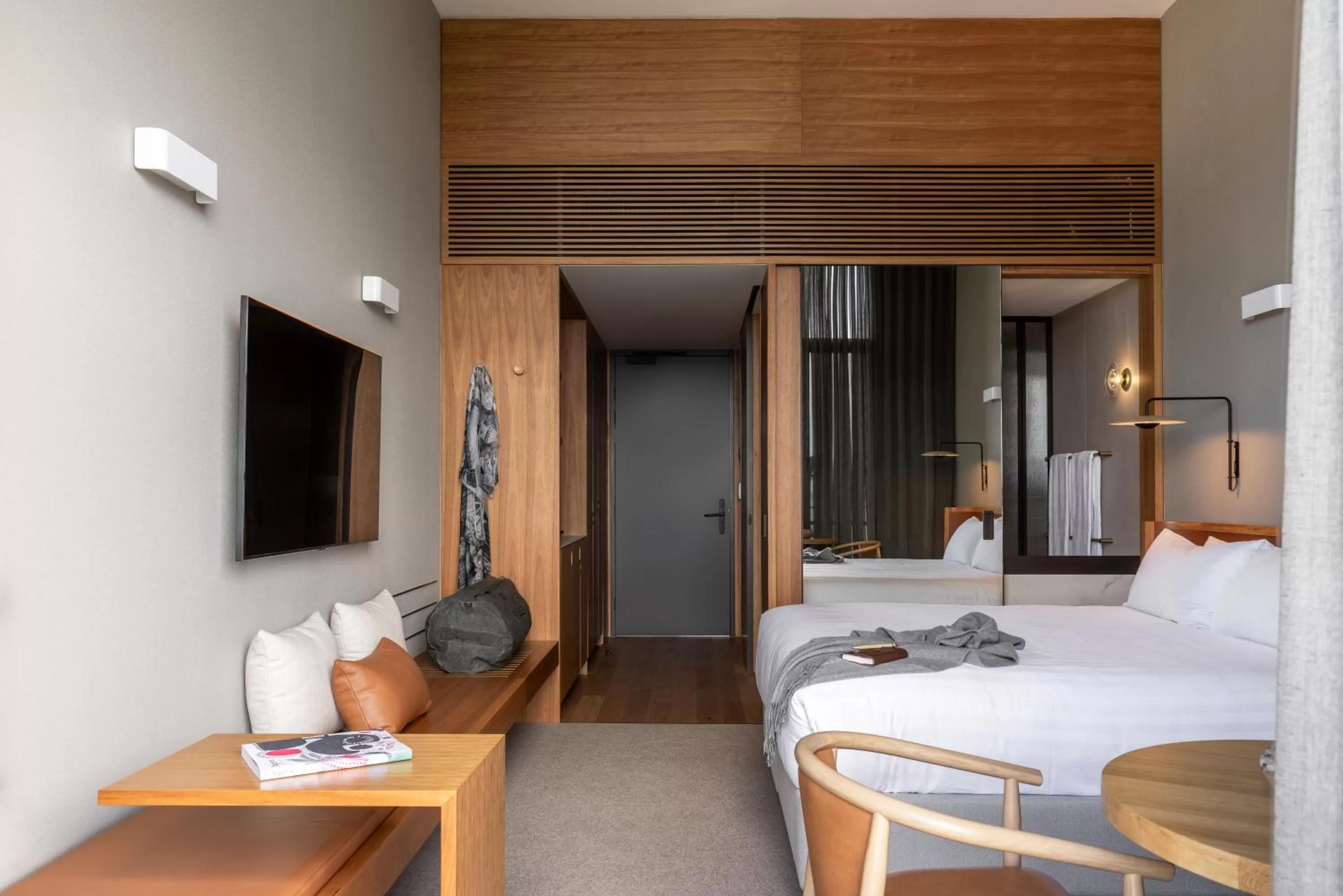 Bedroom, Bed in Wonil Hotel Perth - Handwritten Collection