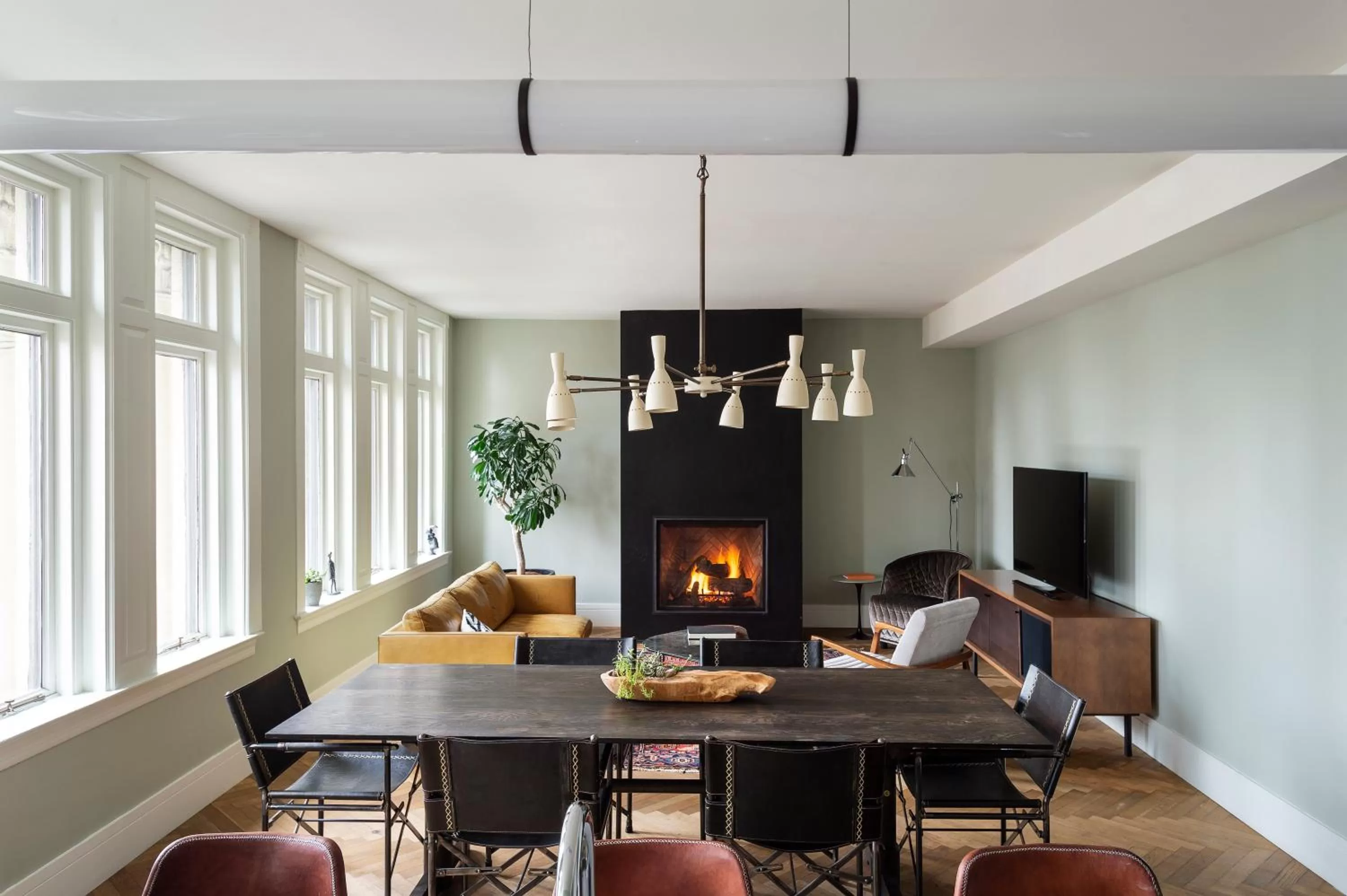 Living room, Dining Area in ROOST Rittenhouse