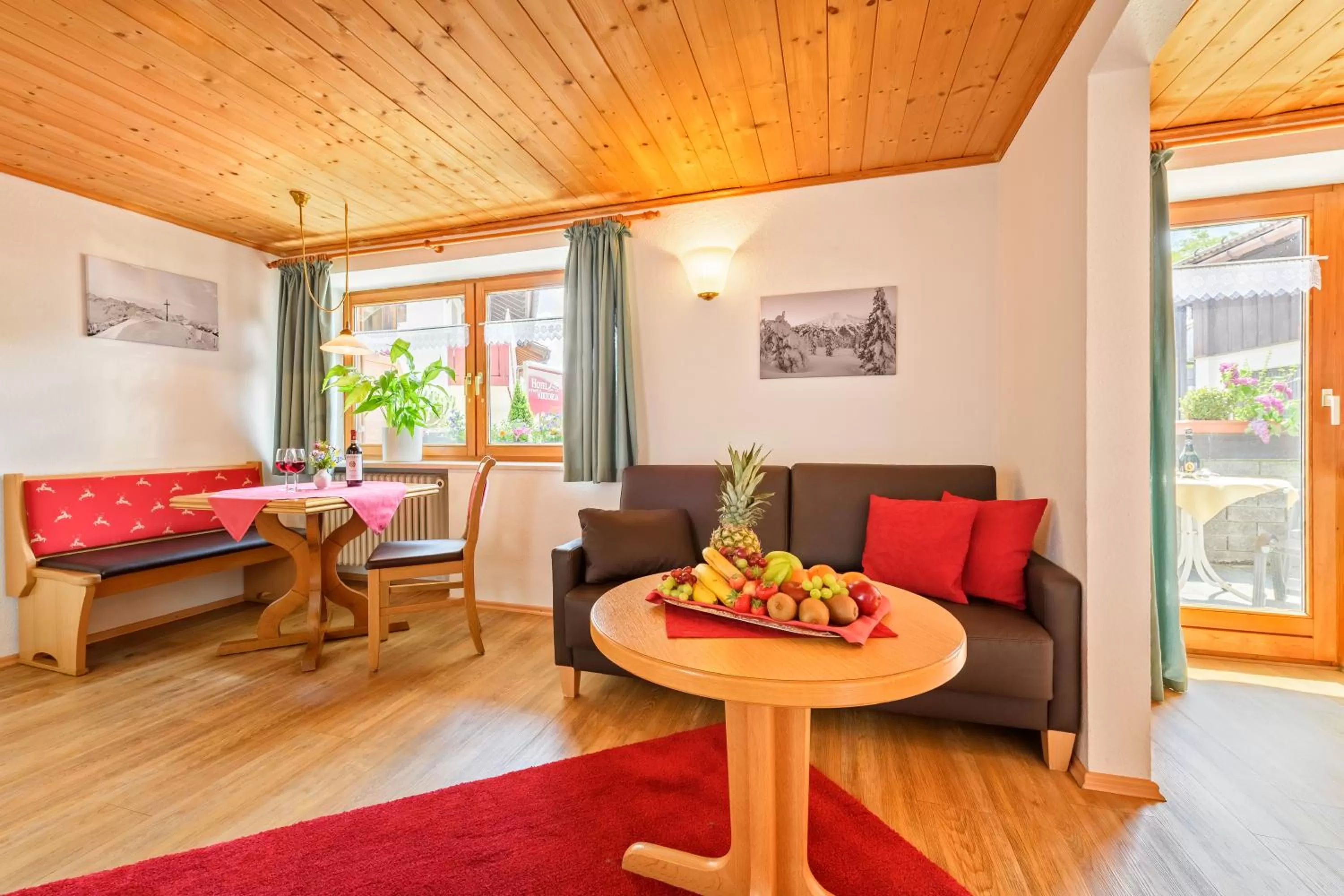 Coffee/tea facilities in Familien- und Wellnesshotel "Landhaus Viktoria"