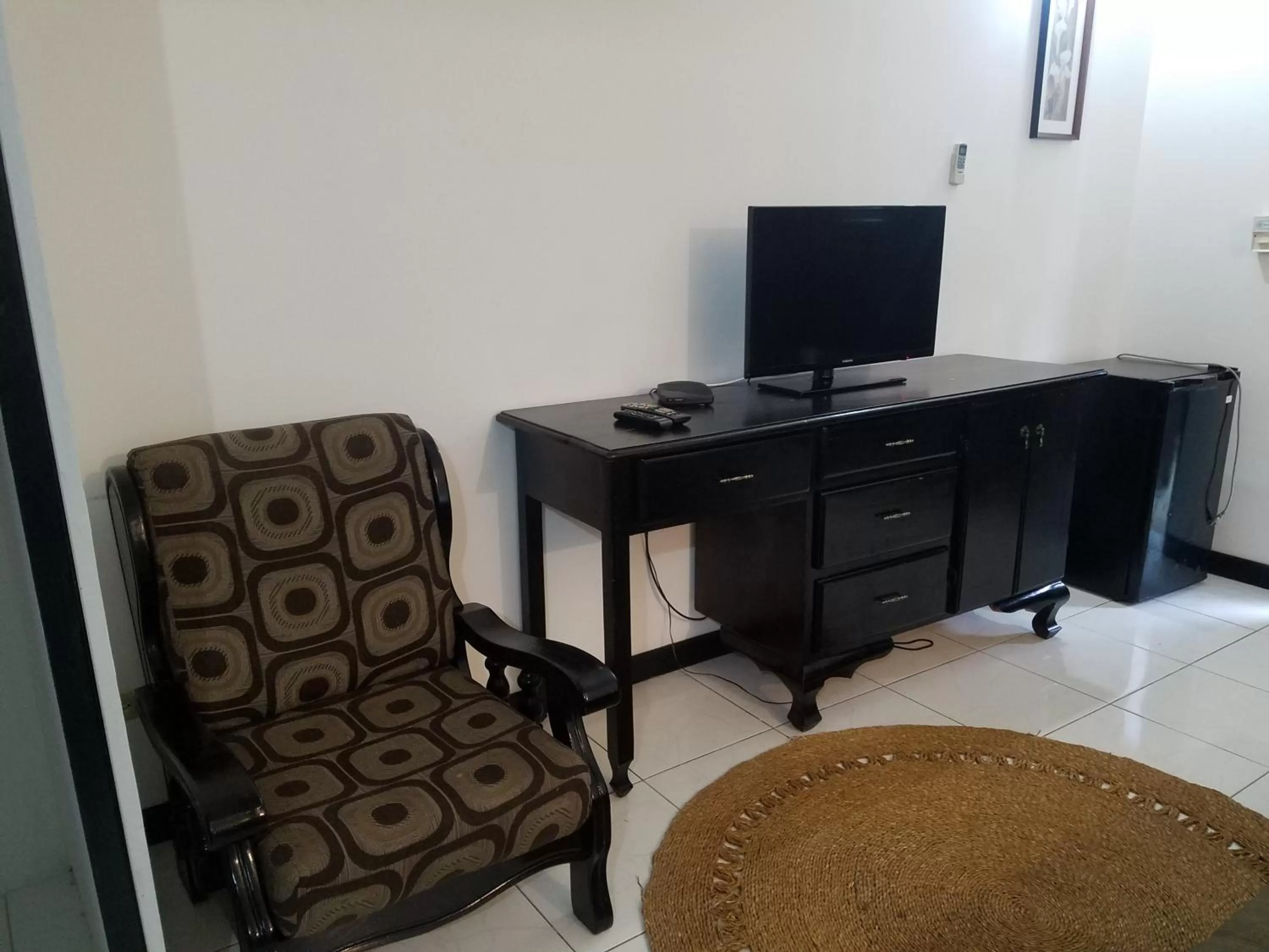 Other in Roots Cafe Rooms