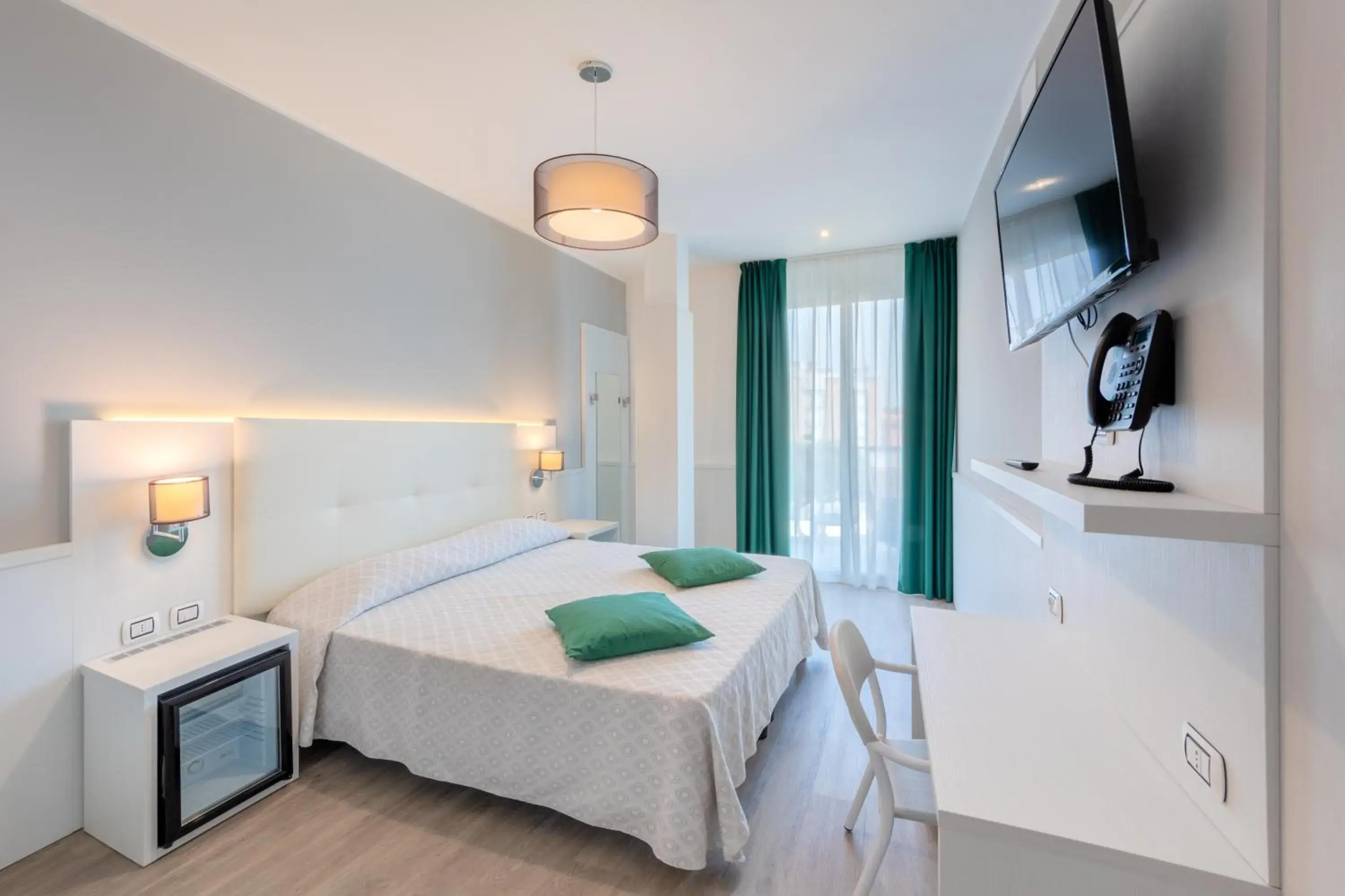 Family Room with Sea View in Hotel Austria Family Room with Sea View in Hotel Austria