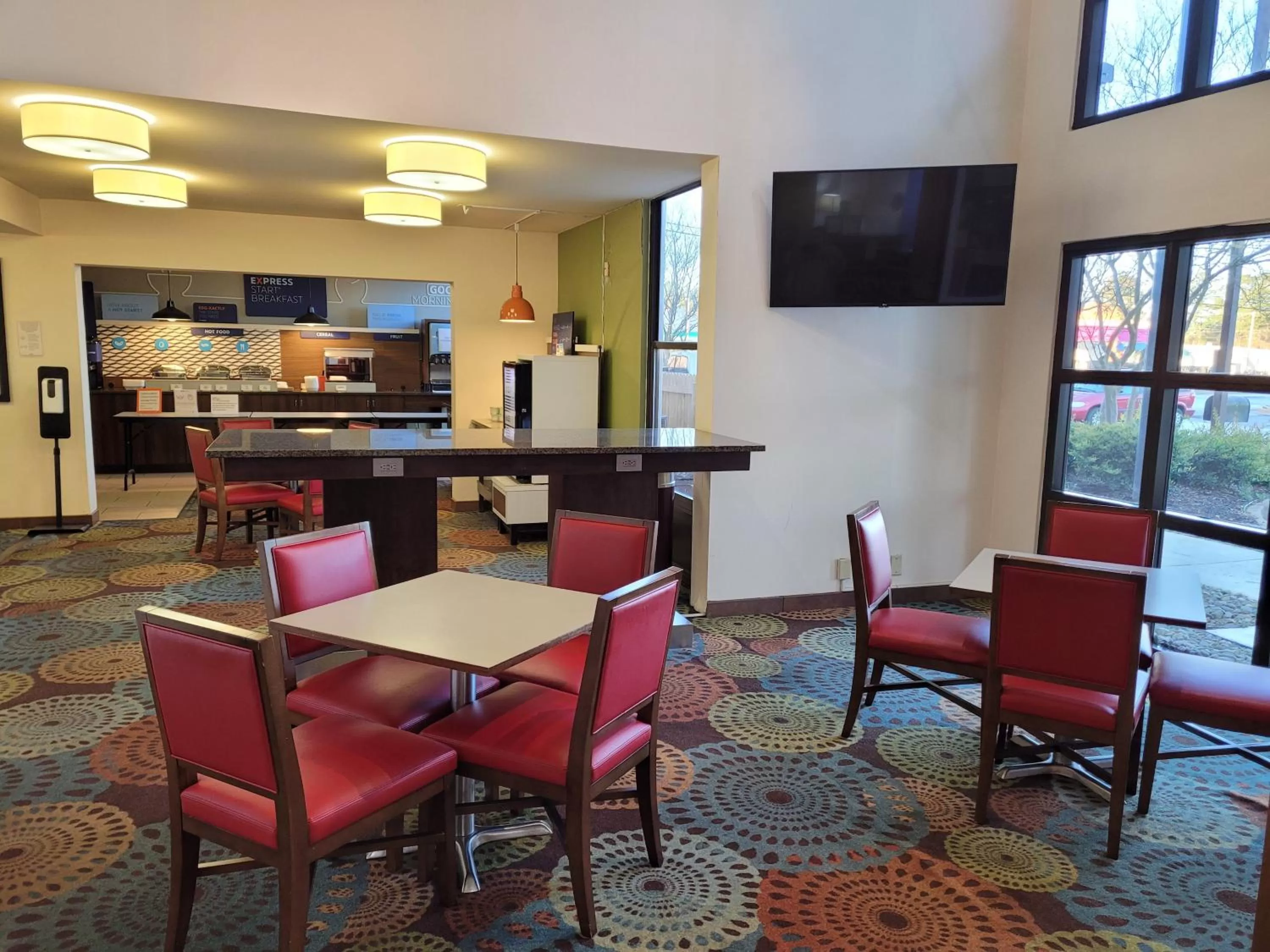 Breakfast in Holiday Inn Express Anderson I-85 - Exit 27- Highway 81 by IHG