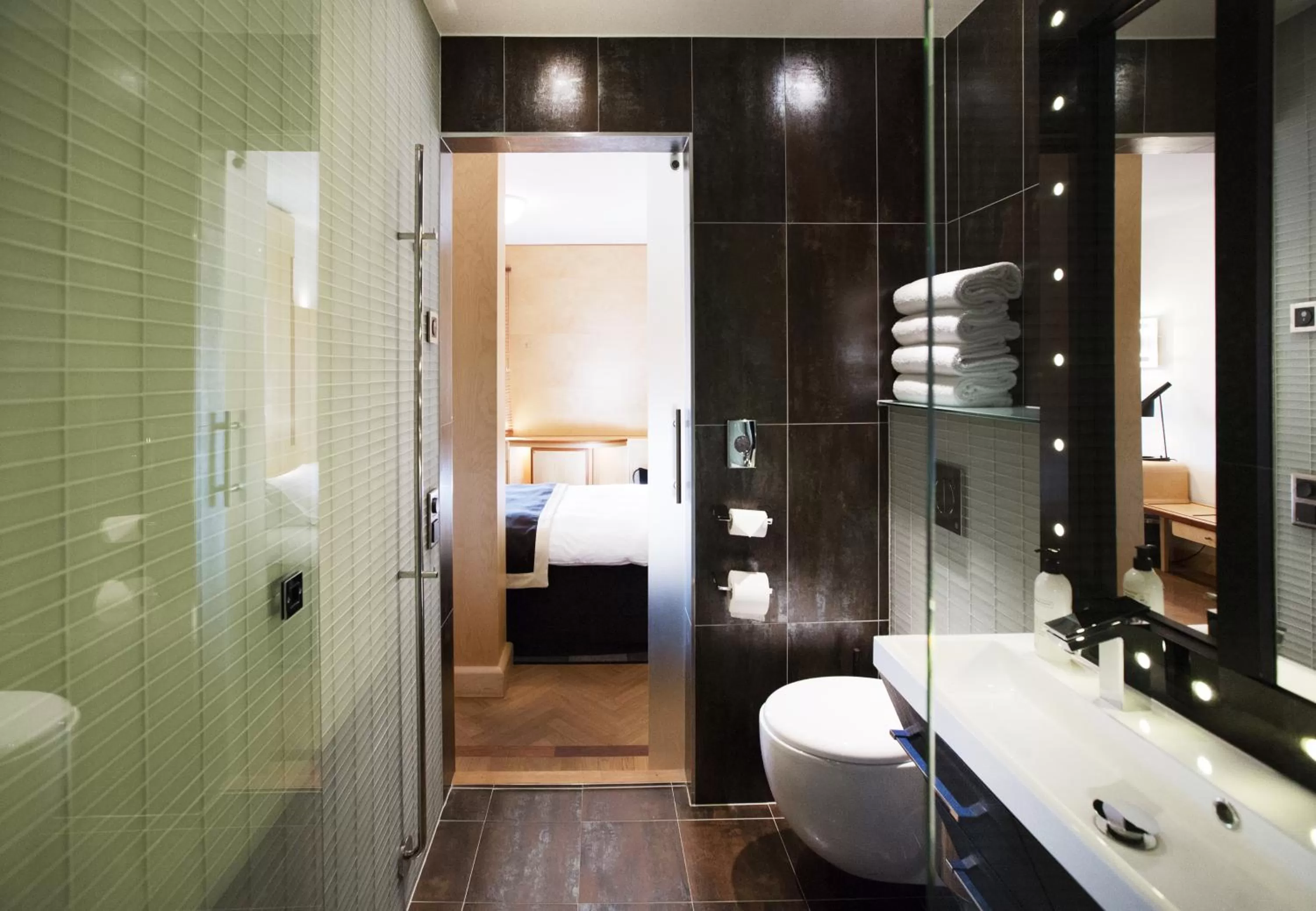 Bathroom in Hotel Lundia