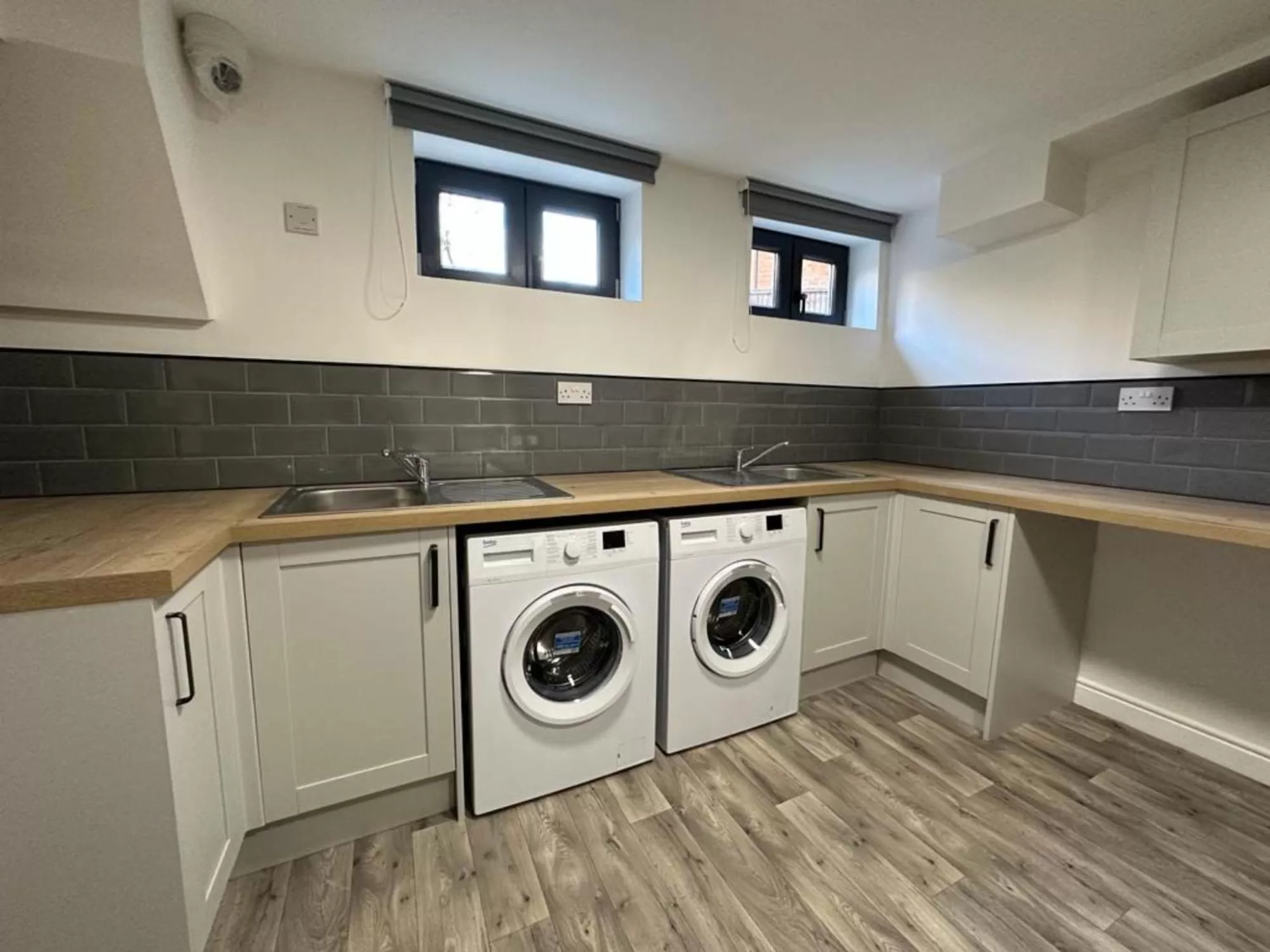 Kitchen/Kitchenette in The Fishpond - Premier Nottingham Studios