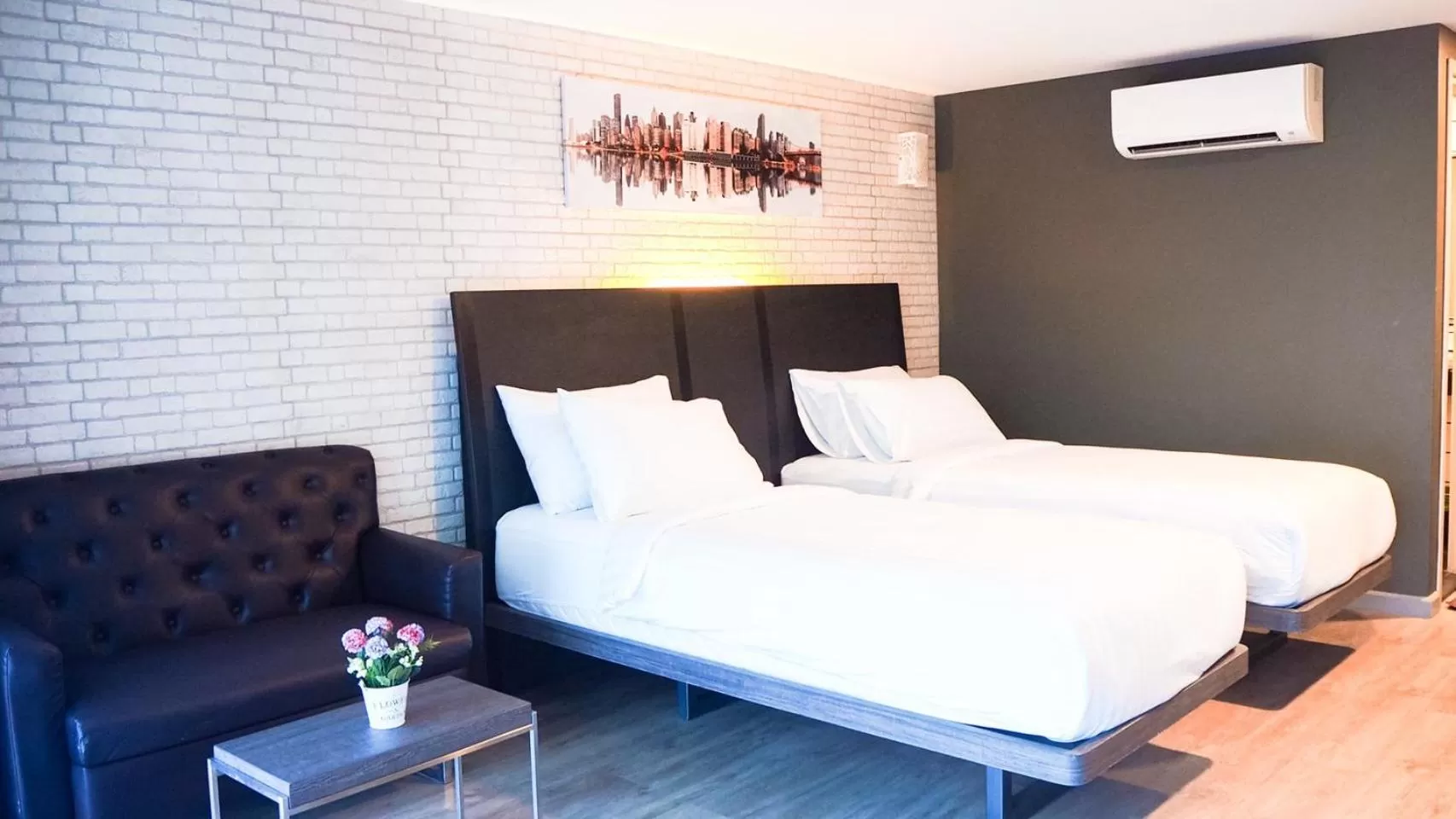 Bed in BB Glass House