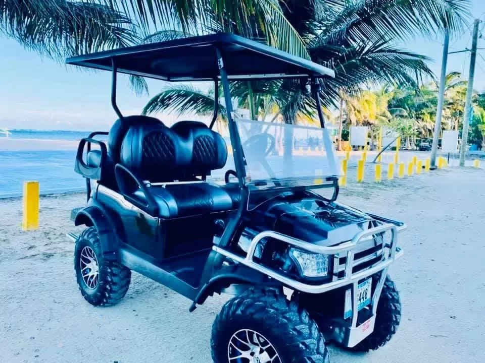 Hotel Coastalbay 2 & Golf Cart Rental