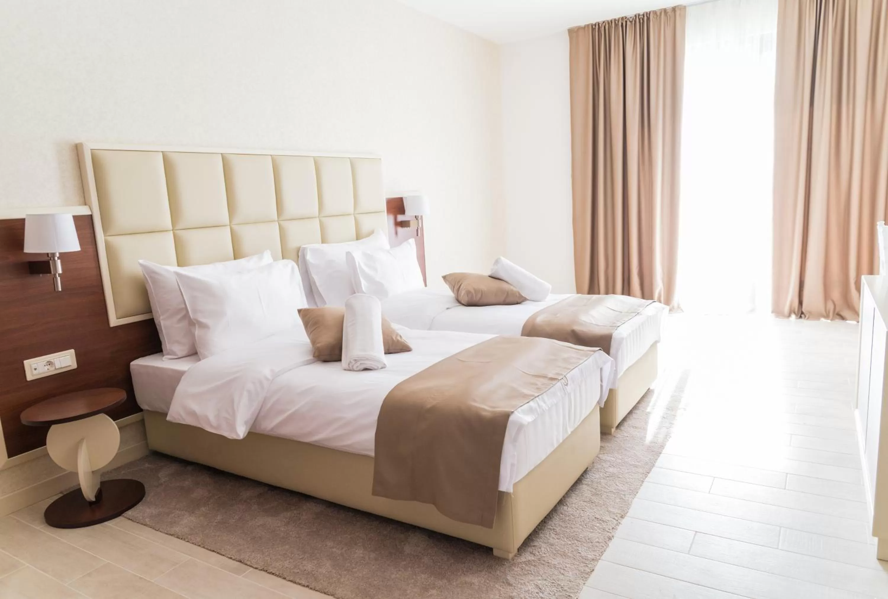 Bedroom, Bed in Hotel Kadmo by Aycon