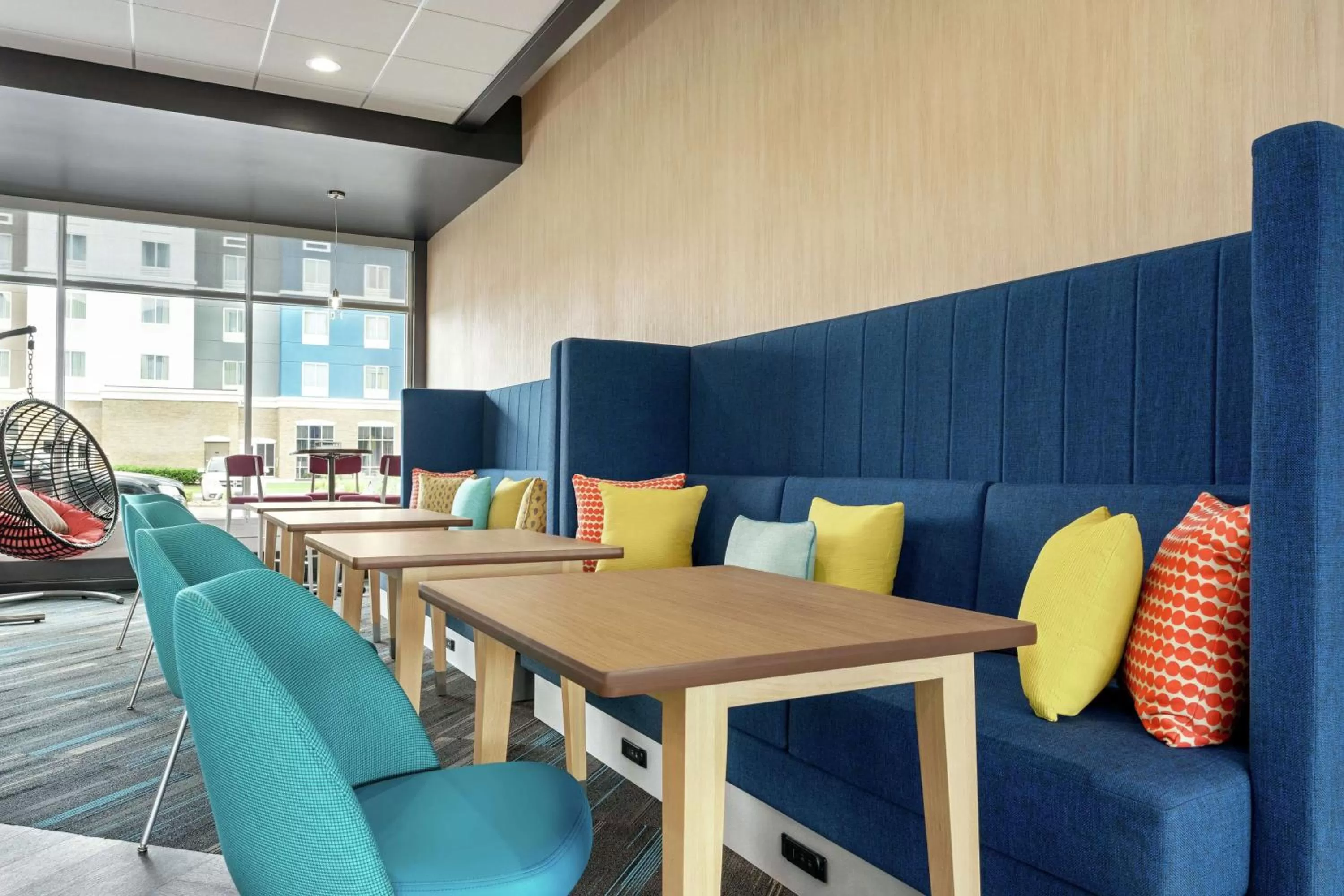 Lobby or reception in Tru By Hilton Florence I-95