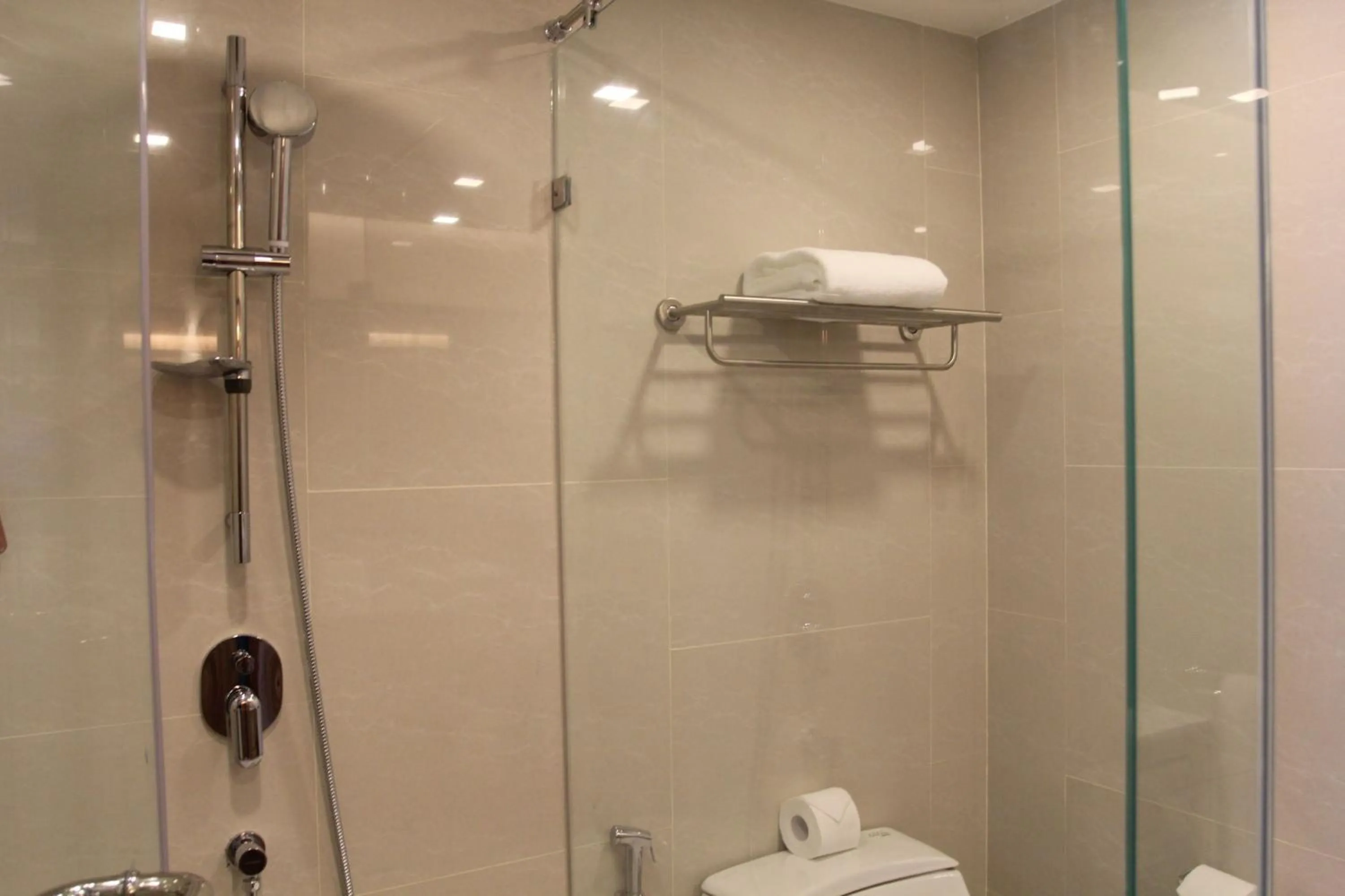 Shower in Wyndham La Vita Rawai Phuket