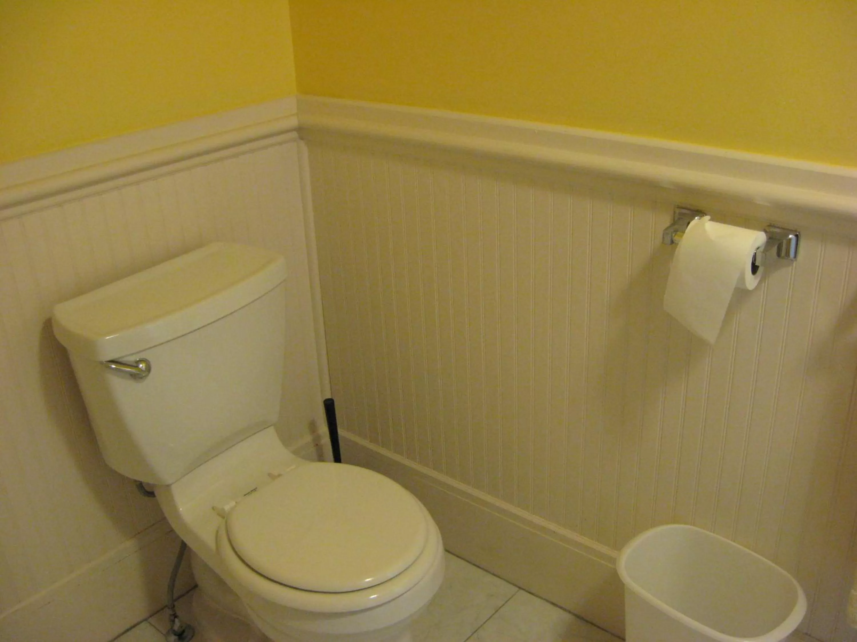 Bathroom in Bayberry House Bed and Breakfast