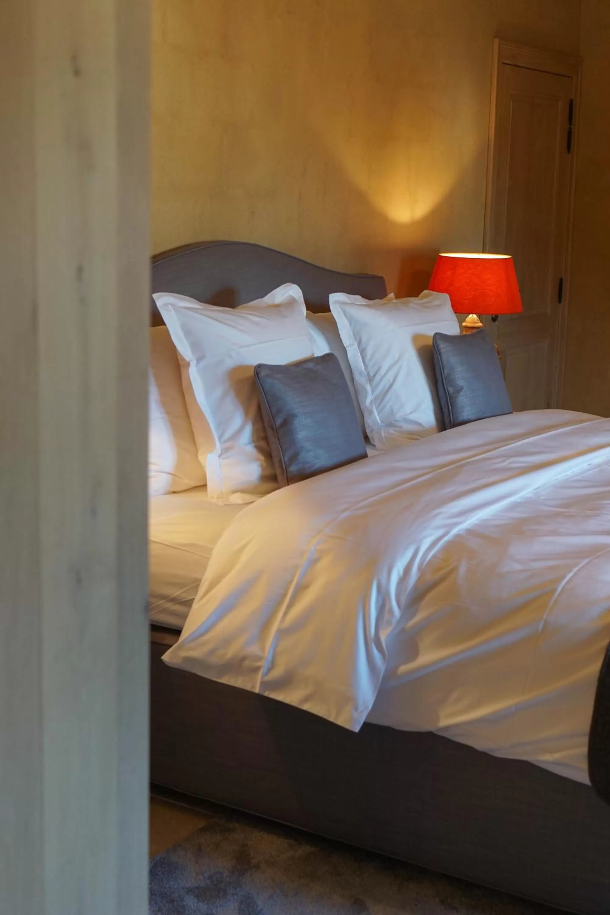 Bedroom, Bed in Boutique Hotel De Brakelhoen