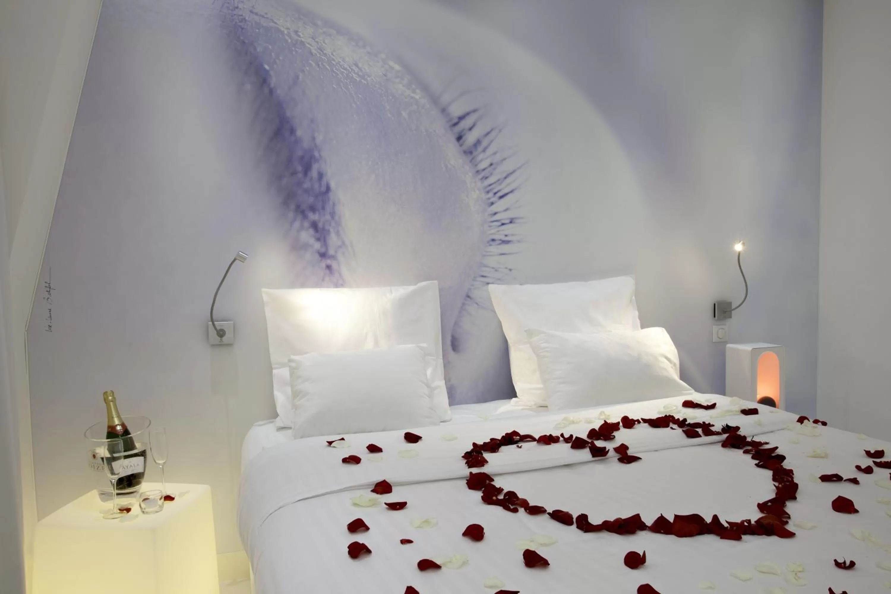 Decorative detail, Bed in Blc Design Hotel