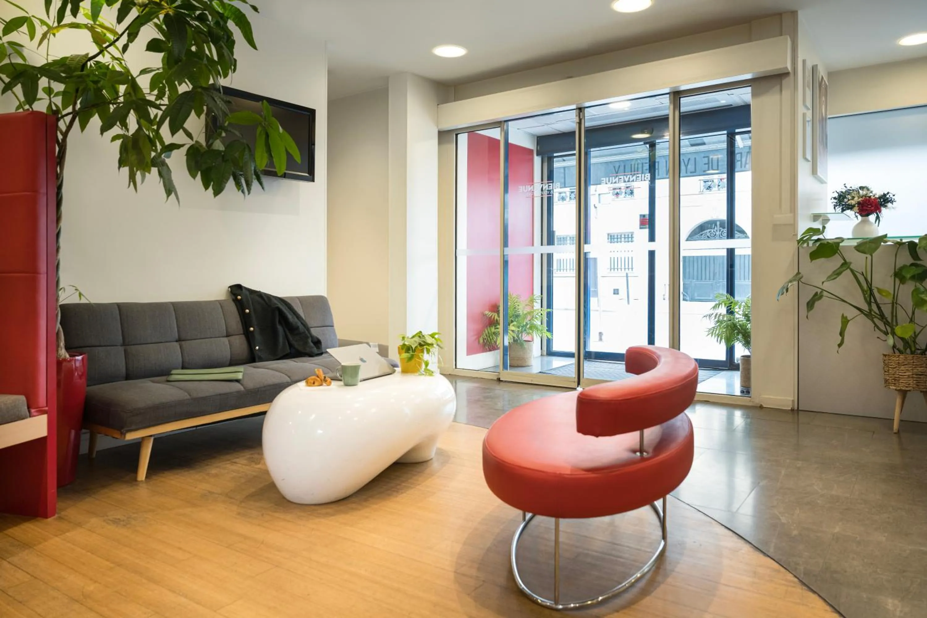 Lobby or reception in ibis Paris Gare de Lyon Reuilly
