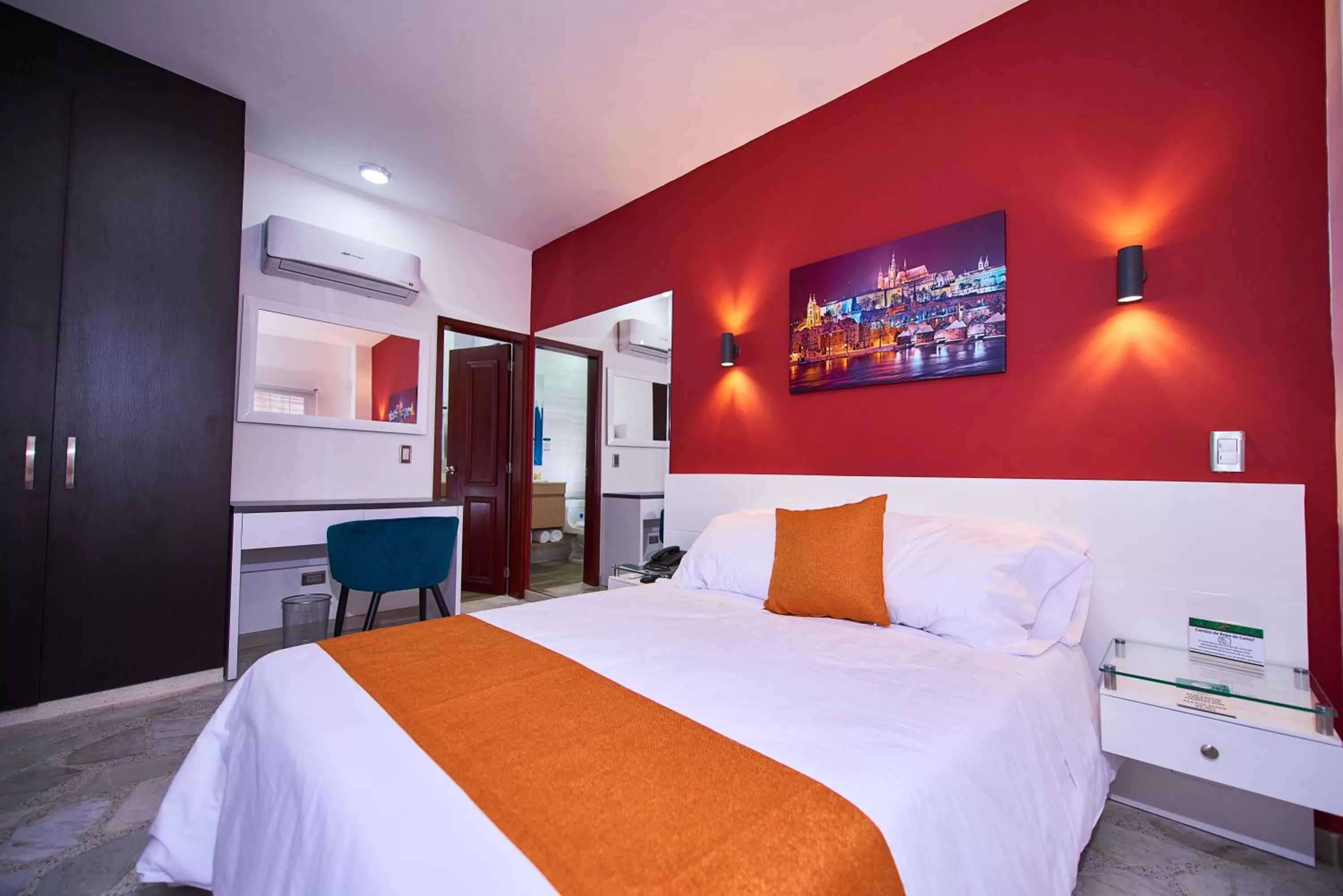 Bedroom, Bed in Casa Esmeralda Hotel Boutique