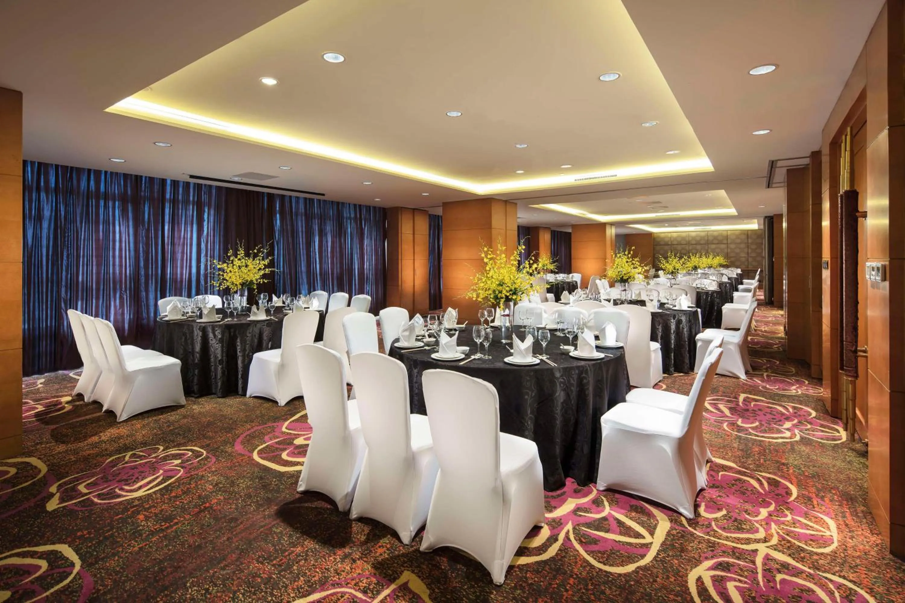 Meeting/conference room in DoubleTree by Hilton Shenyang