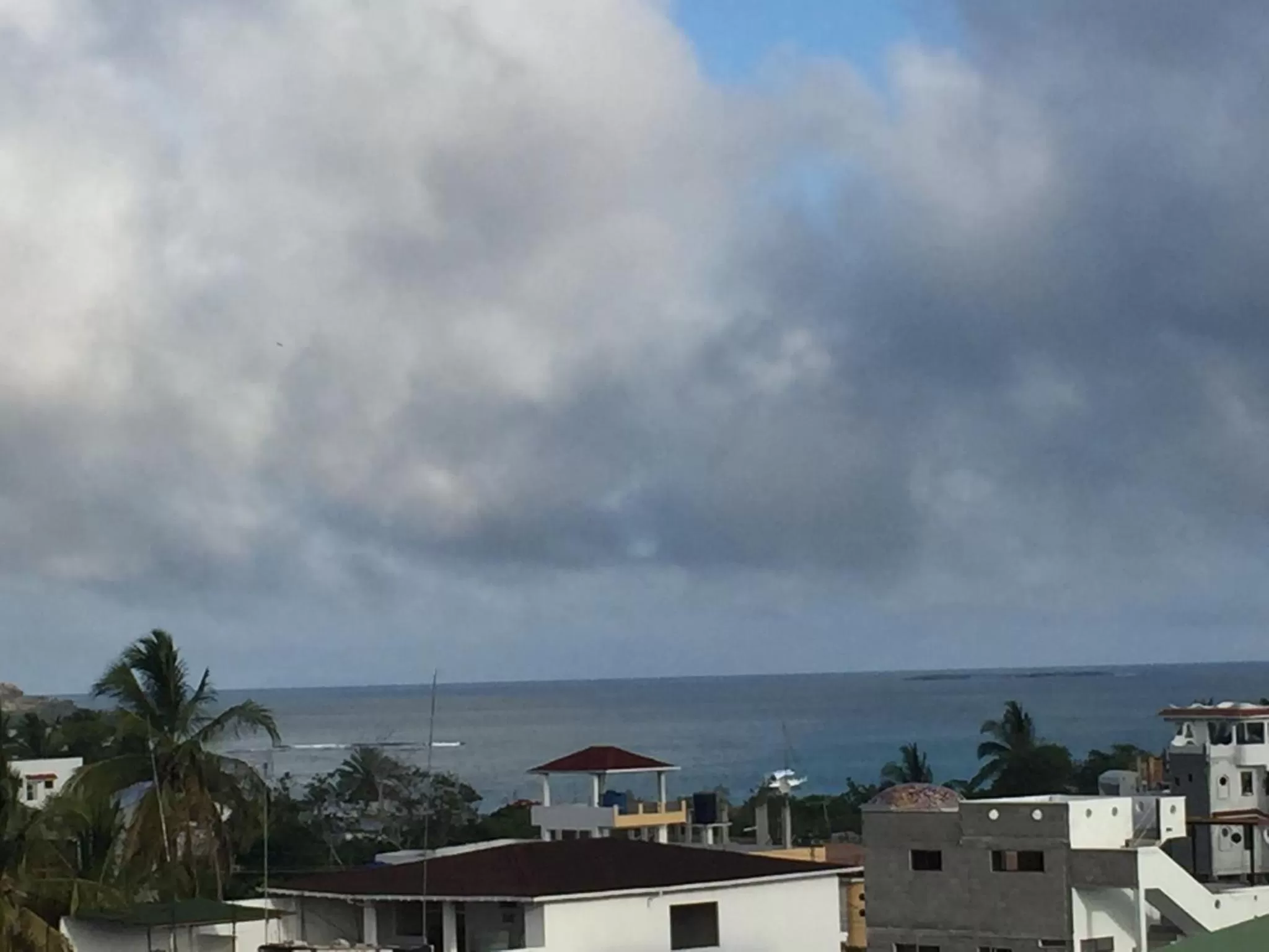Property building in Torre Mar Galapagos Boutique Suites