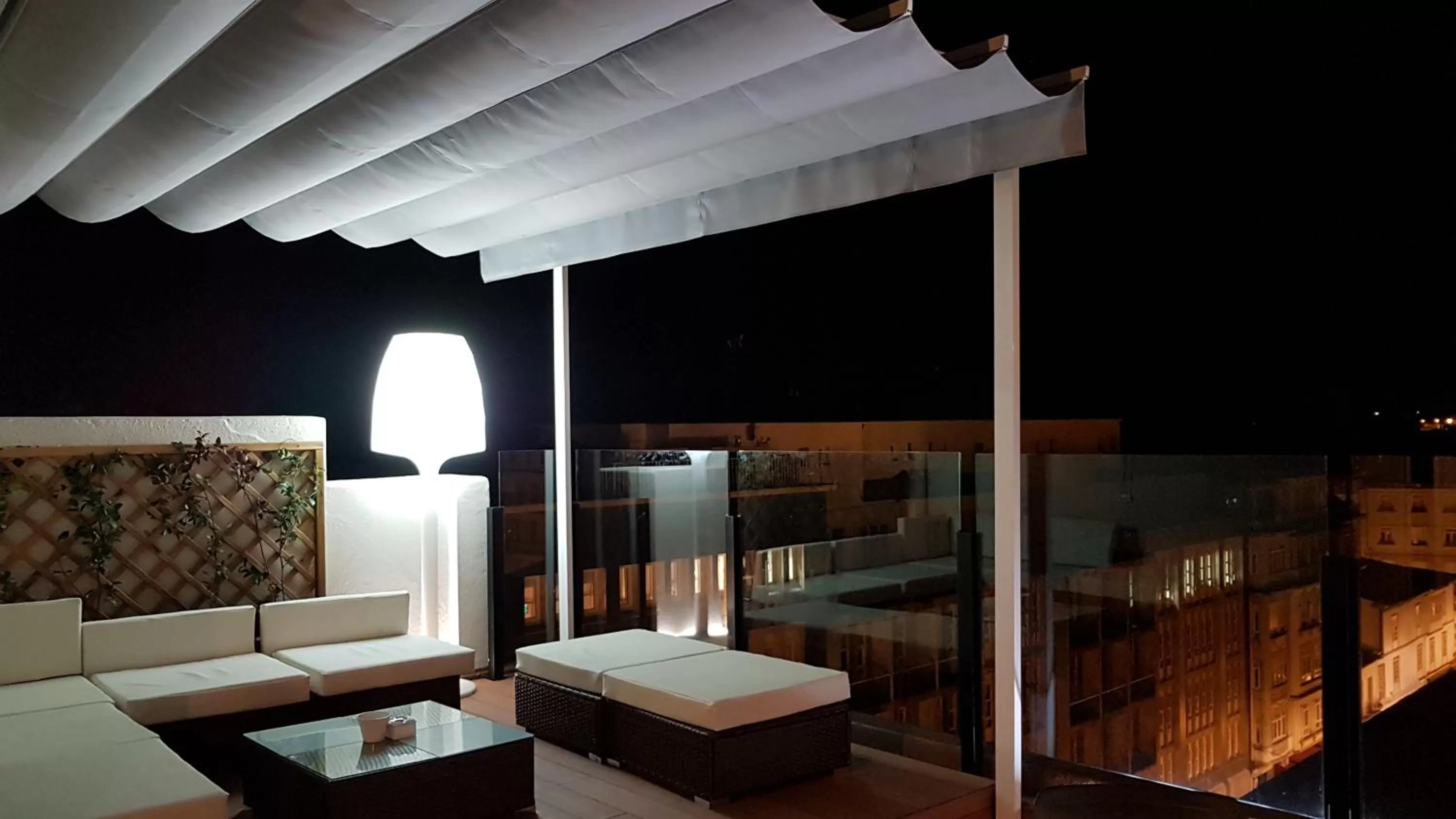 Balcony/Terrace in Hotel Mendez Nuñez