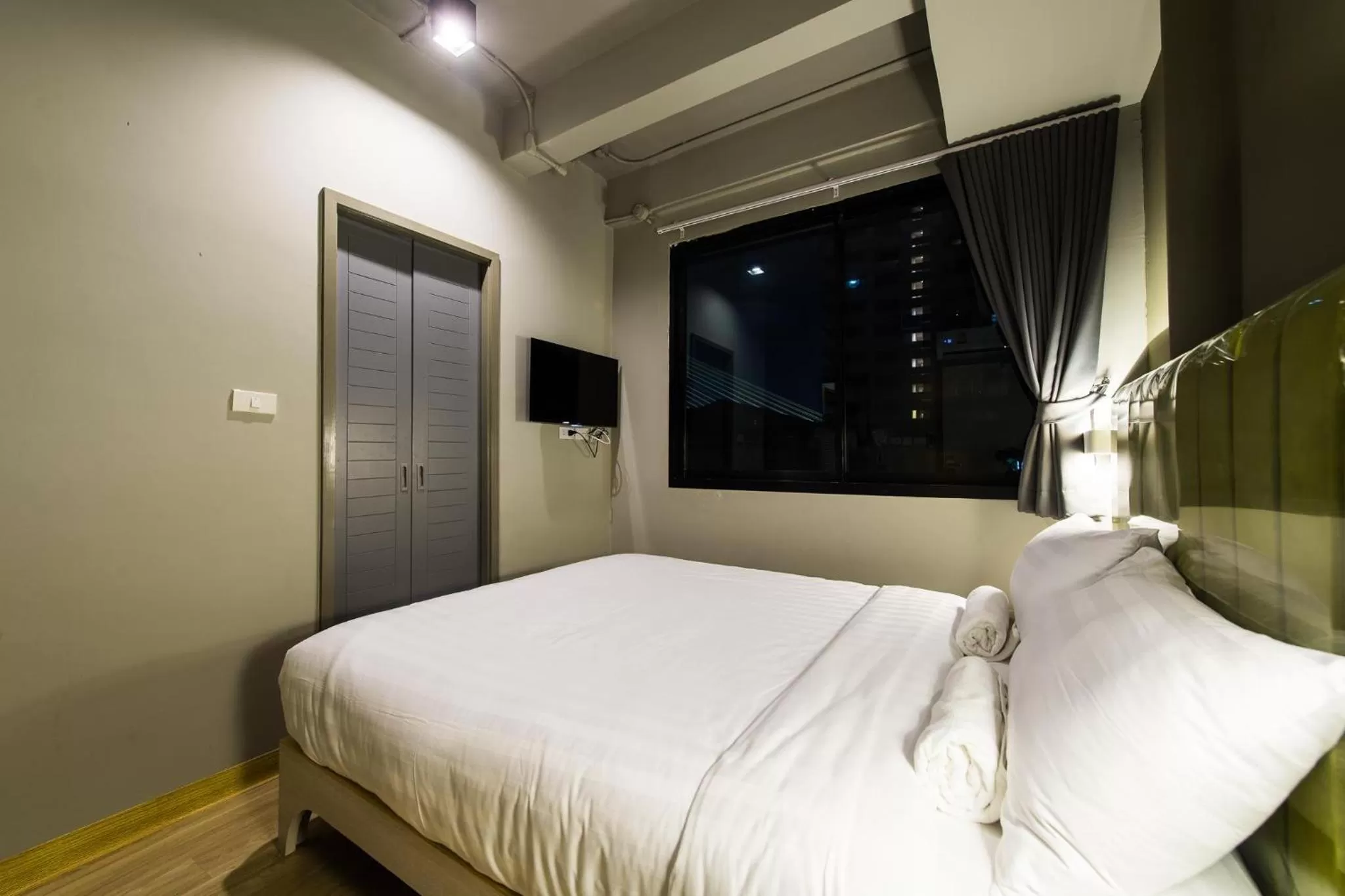 Bed in V Varee Bangkok