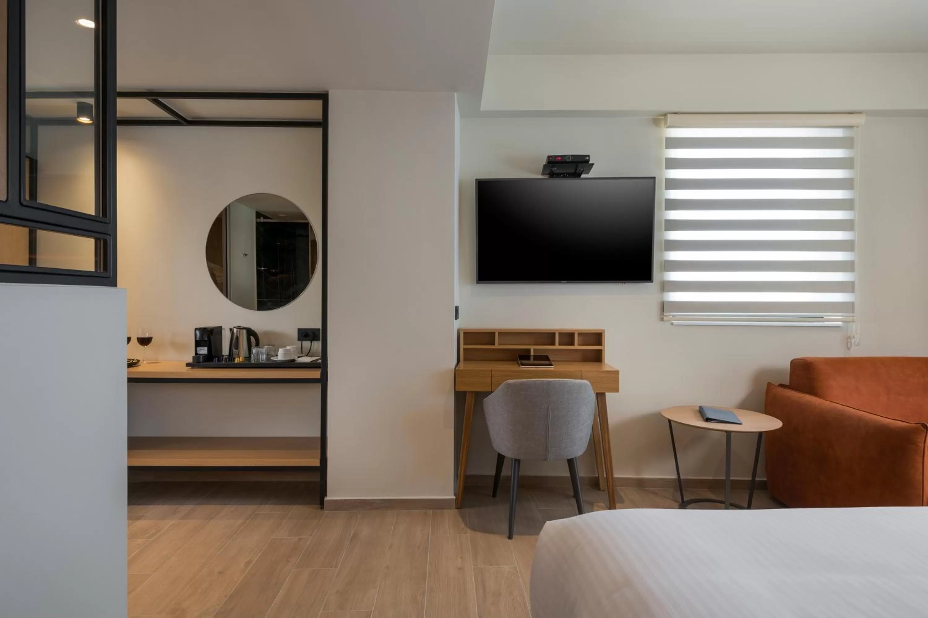 Photo of the whole room in Hyperion City Hotel & Spa