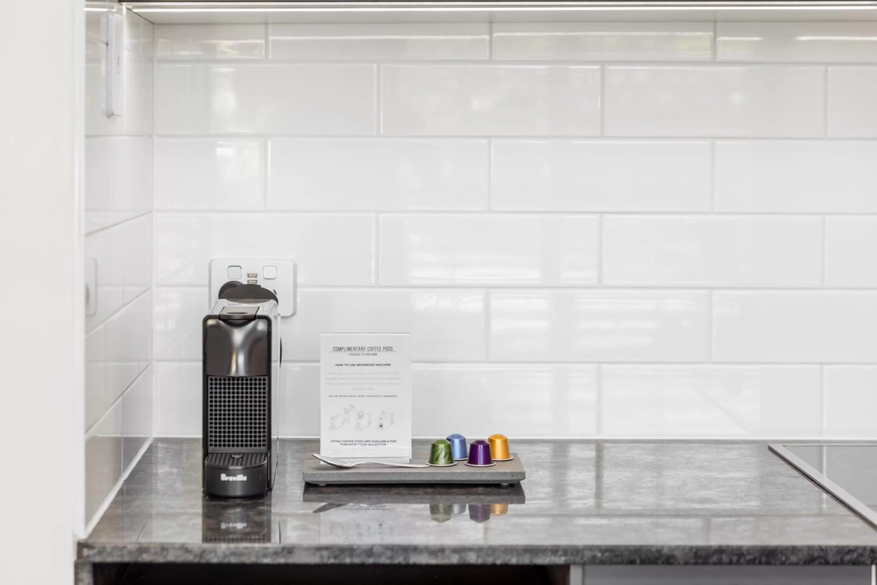 Kitchen or kitchenette in Coopers Colonial Motel