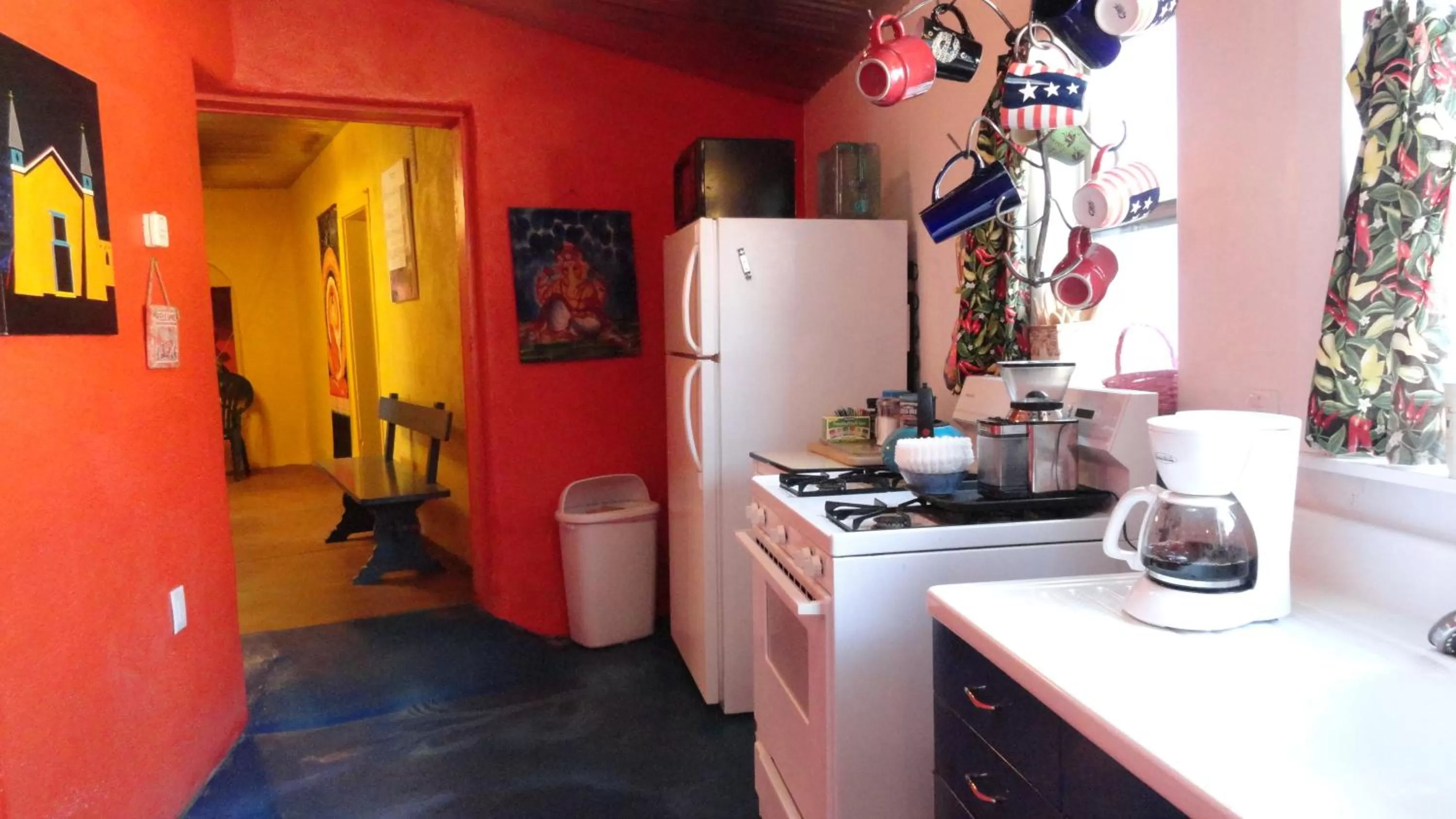 Kitchen/Kitchenette in Pelican Spa