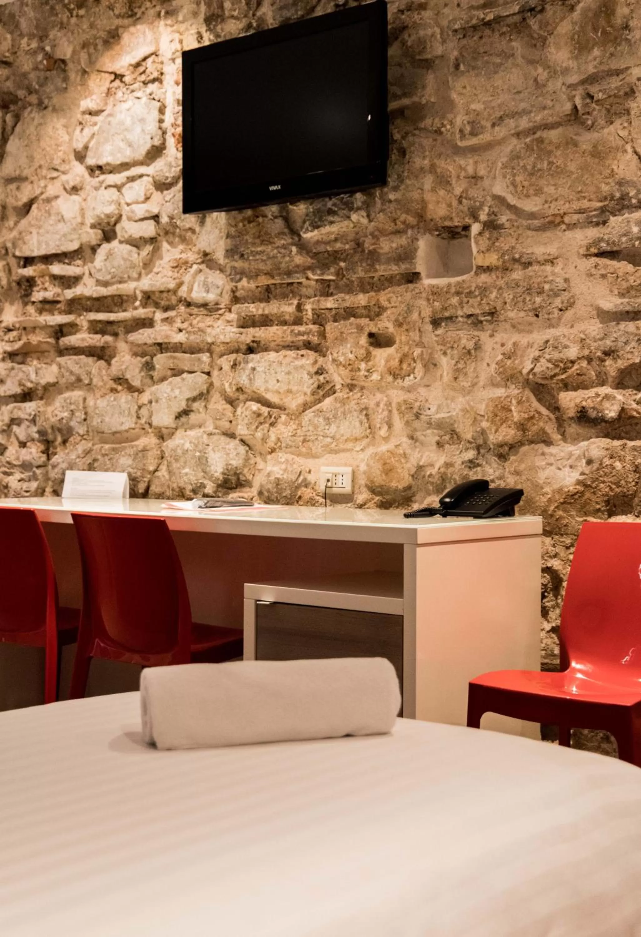 Bed in Slavija Culture Heritage Hotel