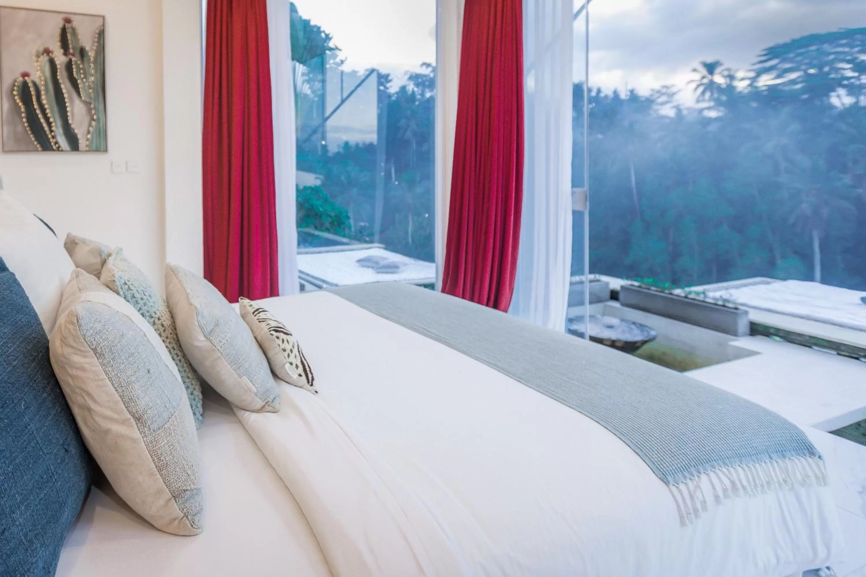 Bed in Villa Cella Bella Ubud