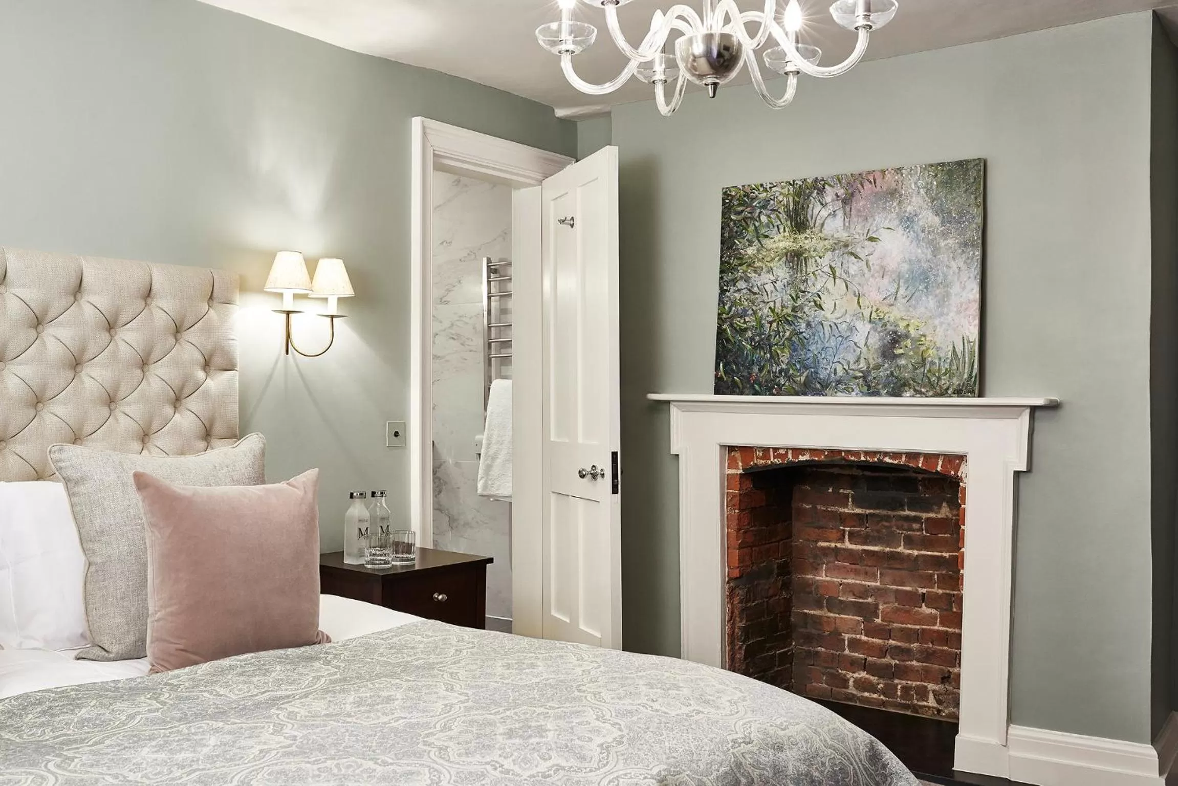 Bedroom, Bed in Marquis Suffolk